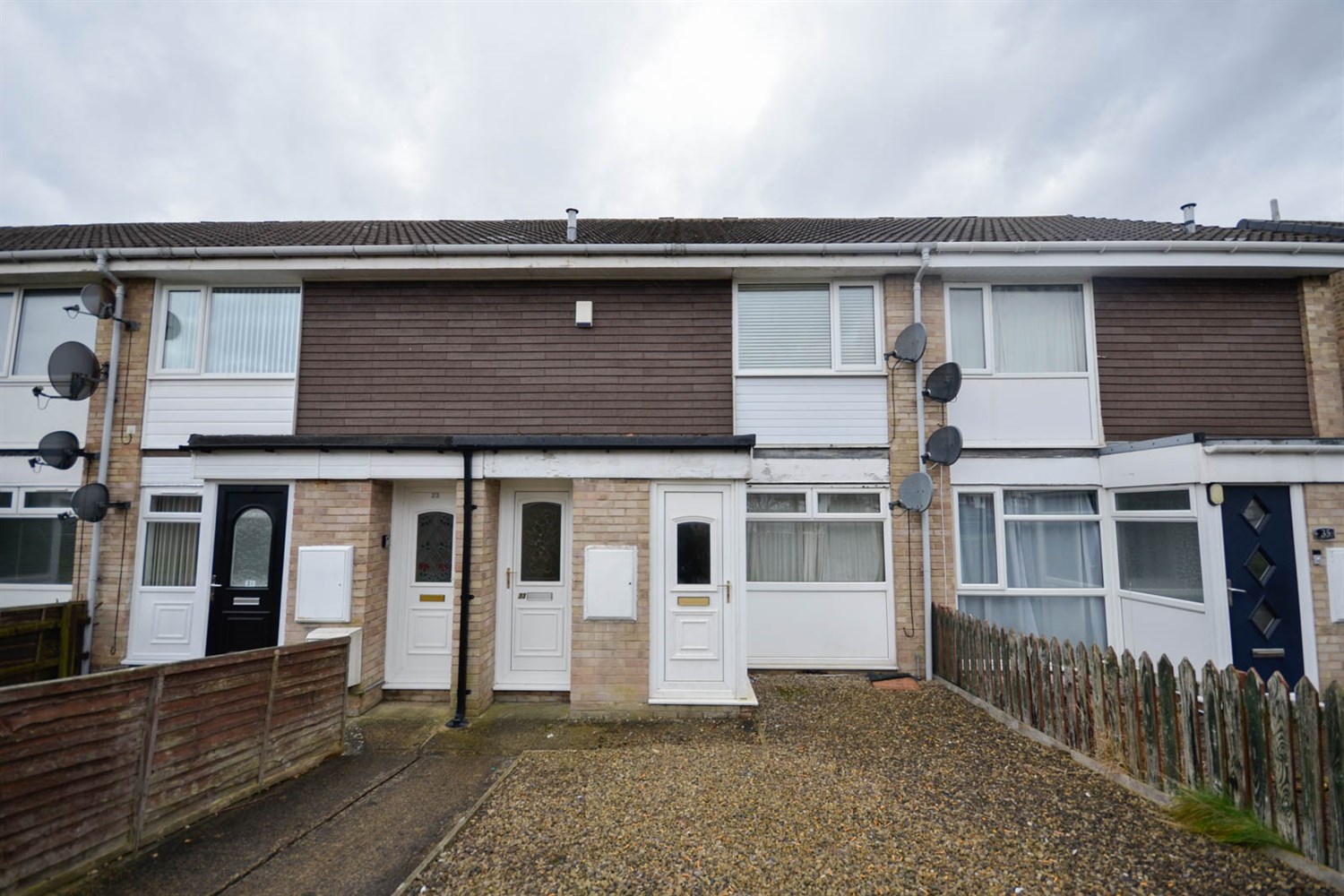 1 Bed Flat For Sale In Thorntons Close, Pelton, Chester Le Street, DH2