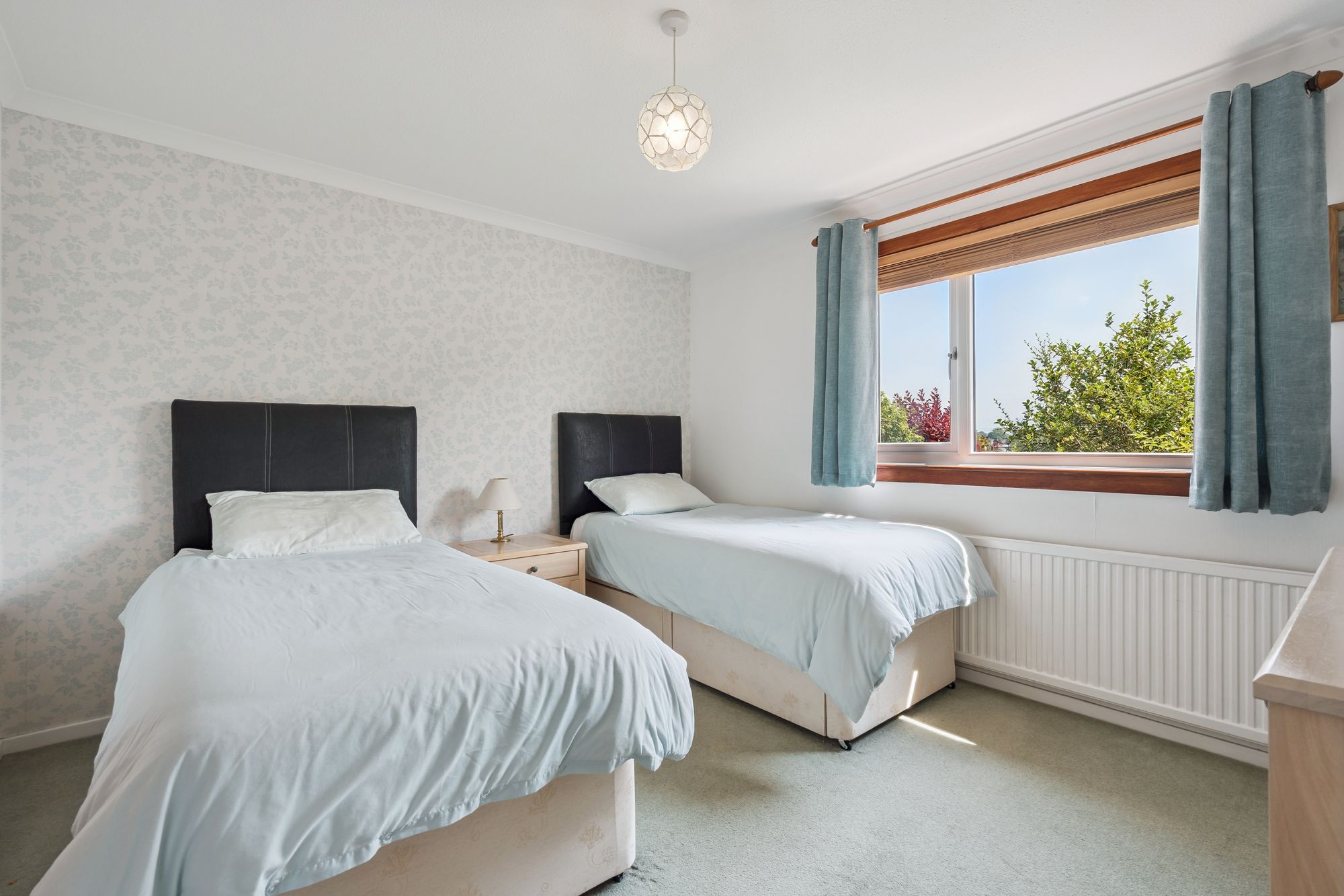 2 bed detached bungalow for sale in Beech Court, Doune, FK16  - Property Image 9