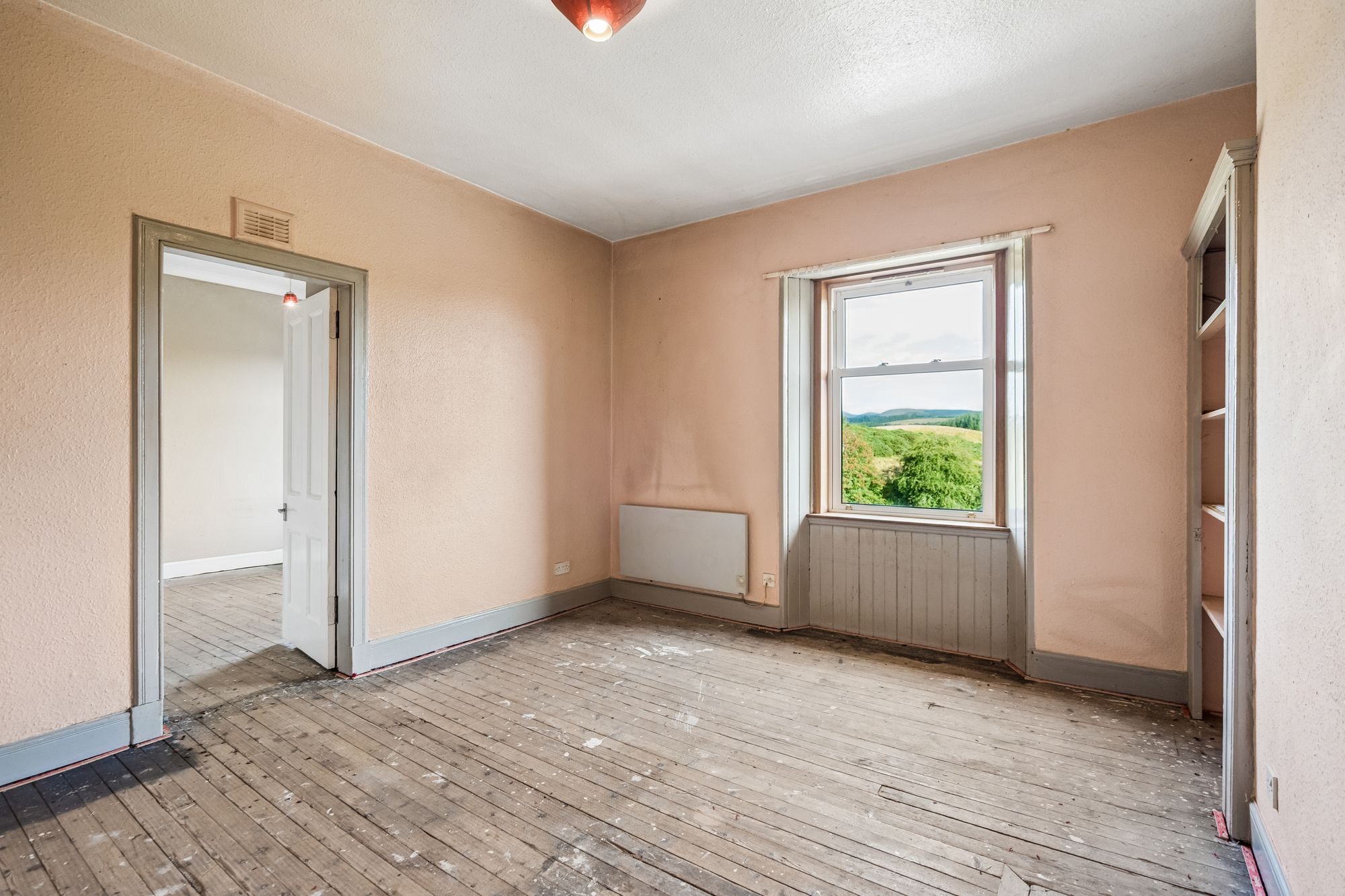 1 bed flat for sale in Ochilview, Ashfield, FK15 - Property Image 2