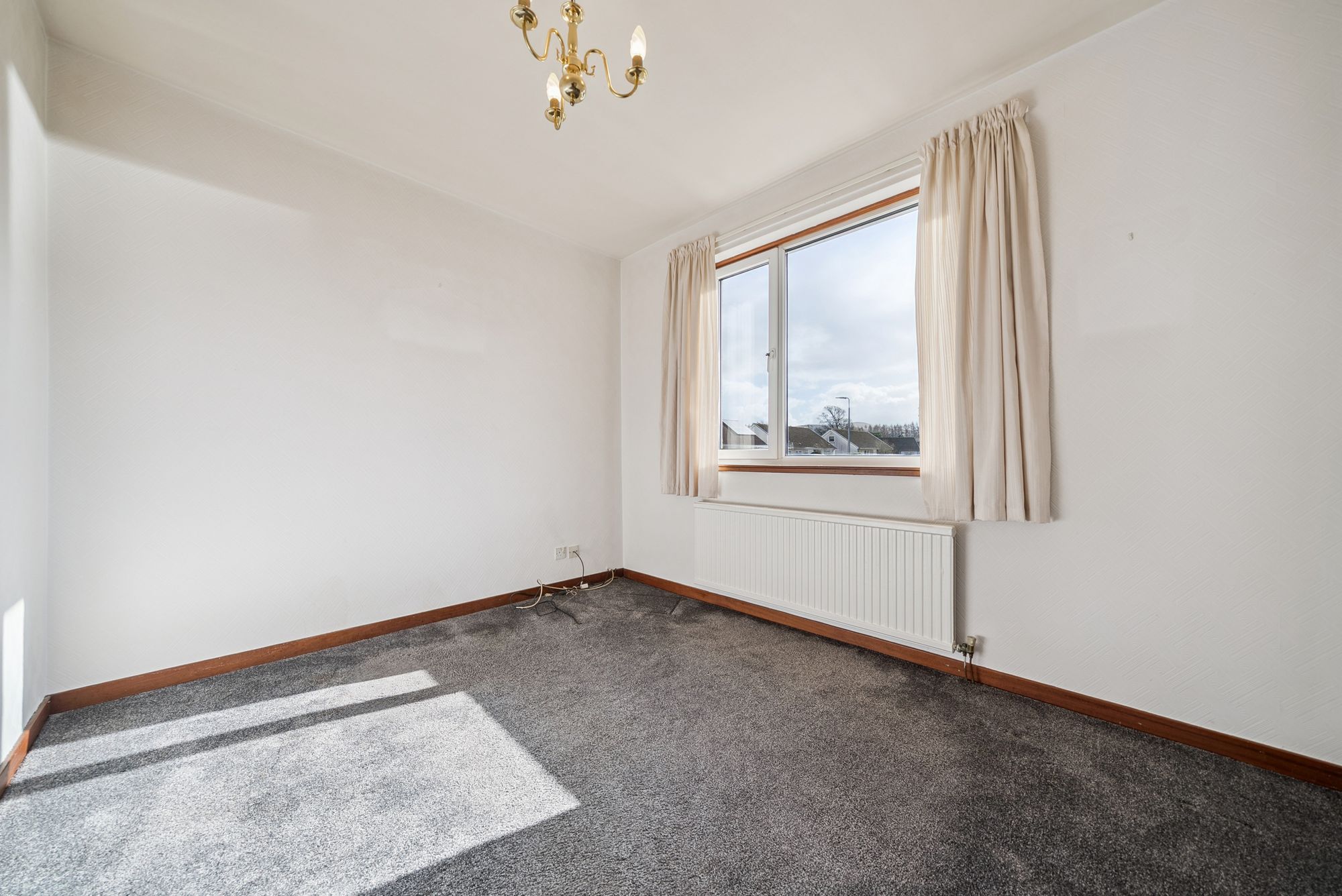 5 bed detached house for sale in Greenhaugh Court, Braco, FK15  - Property Image 8