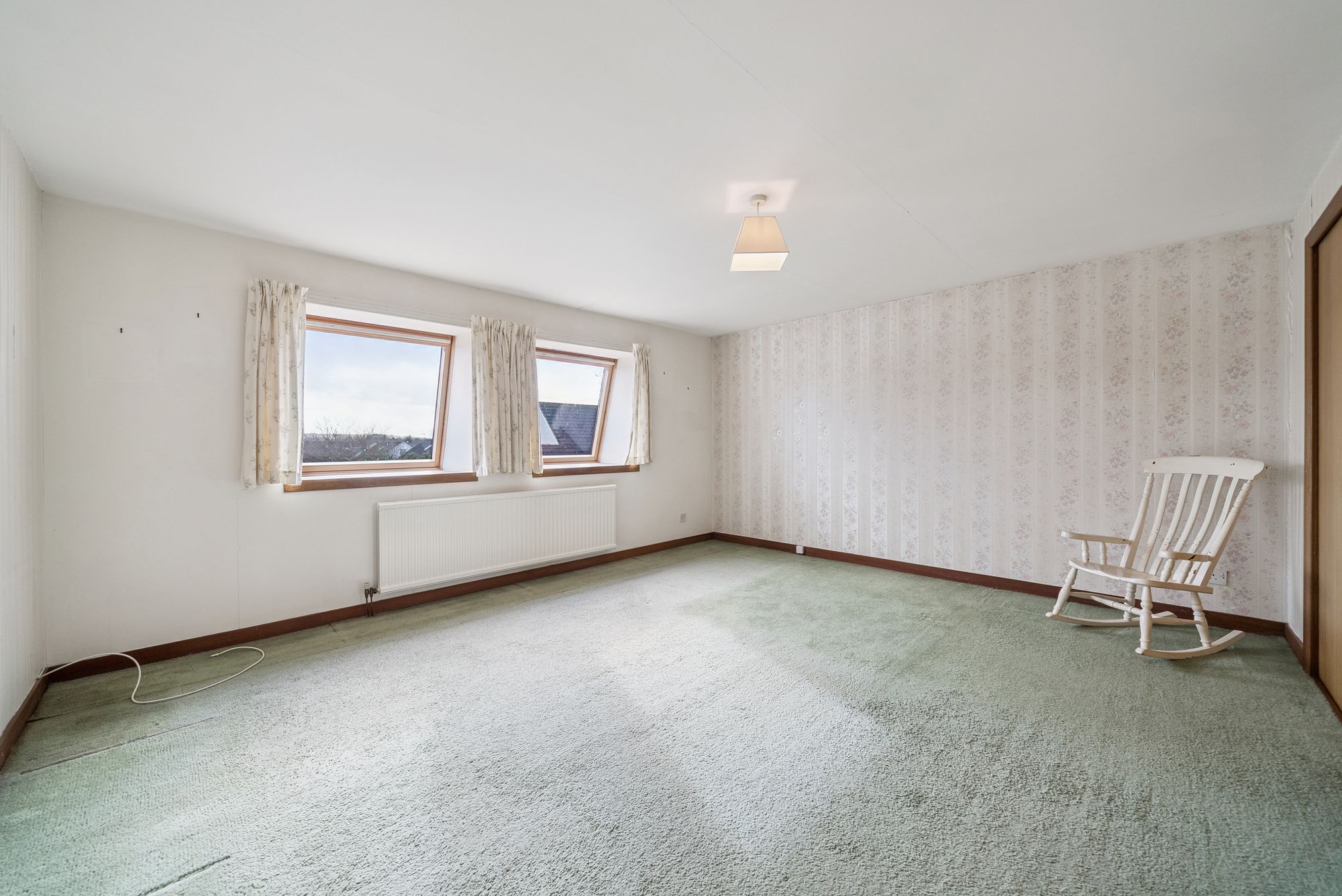 5 bed detached house for sale in Greenhaugh Court, Braco, FK15  - Property Image 4