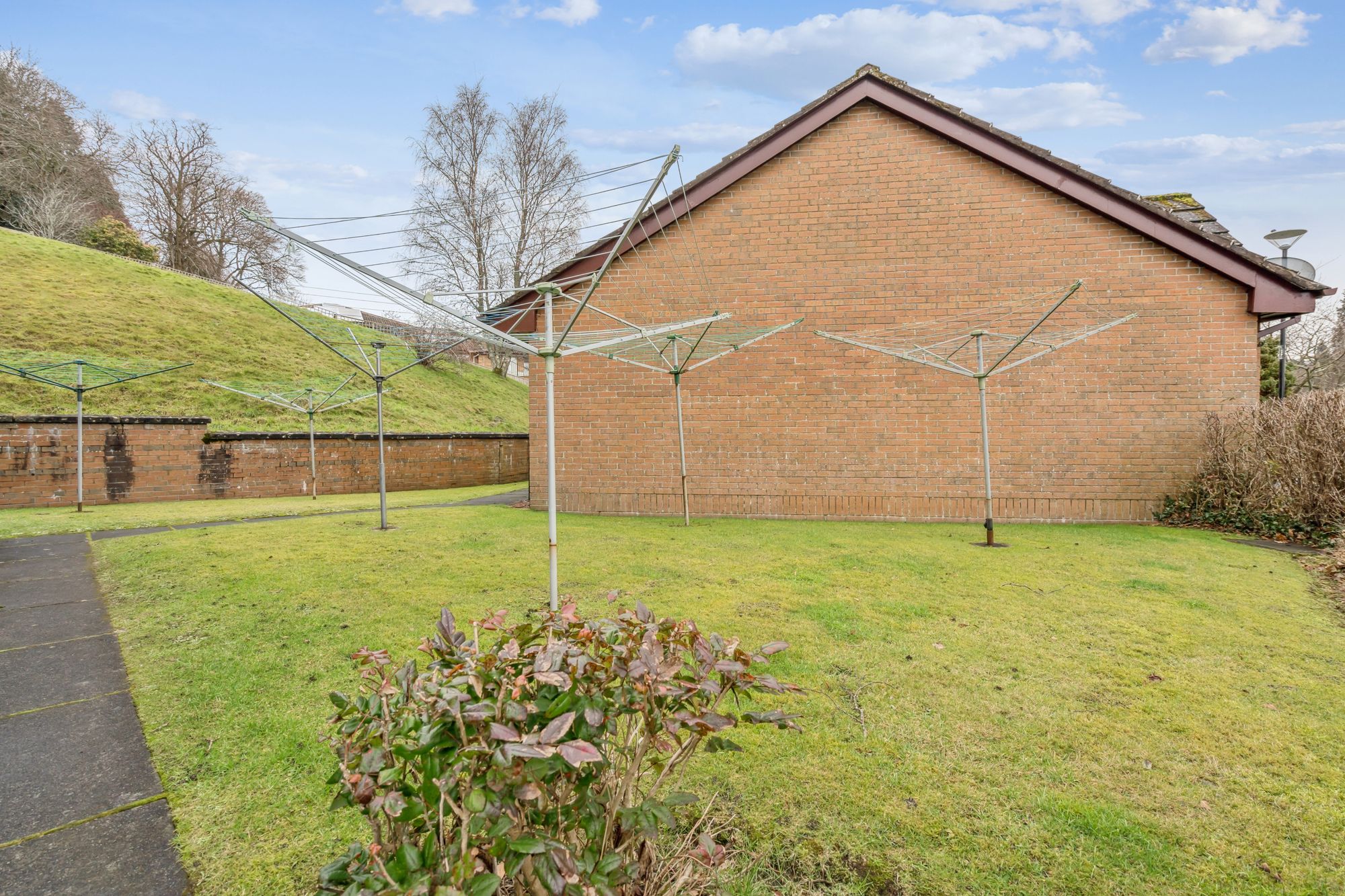 2 bed retirement property for sale in Holmehill Court, Dunblane, FK15  - Property Image 14