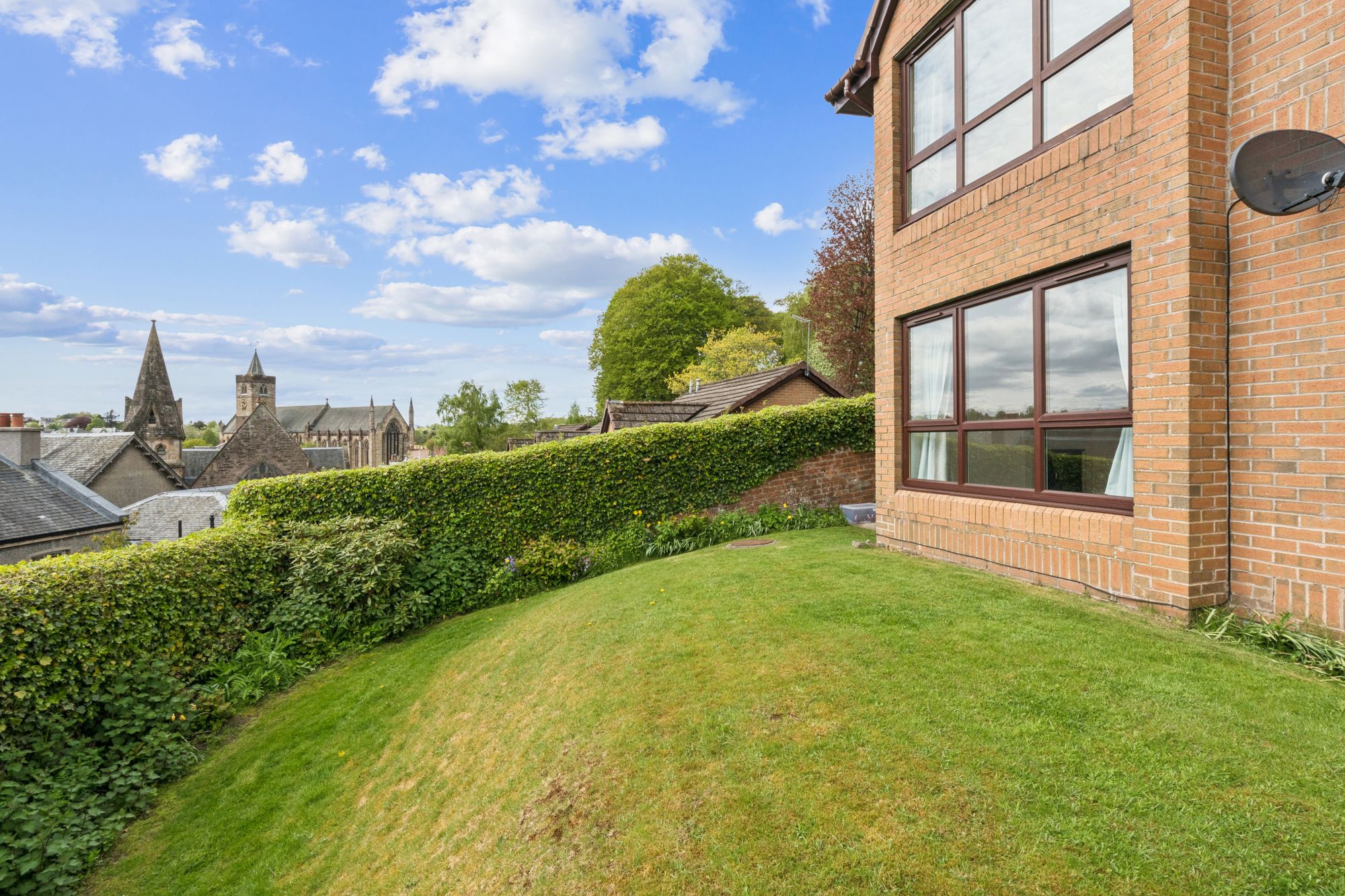 2 bed flat for sale in Holmehill Court, Dunblane, FK15 - Property Image 12
