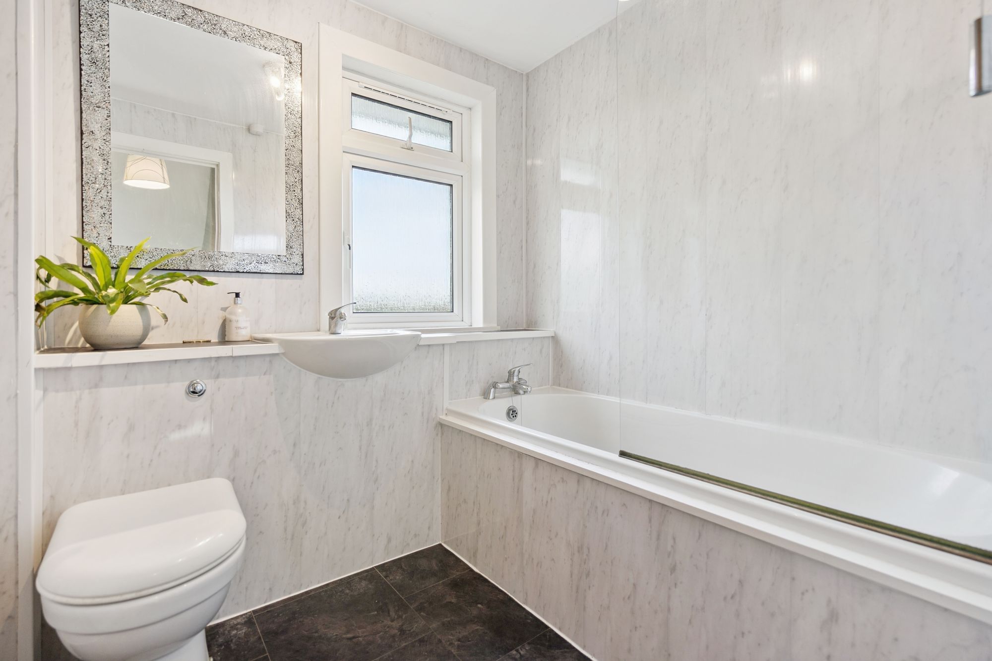 2 bed end of terrace house for sale in Keltie Place, Deanston, FK16 9