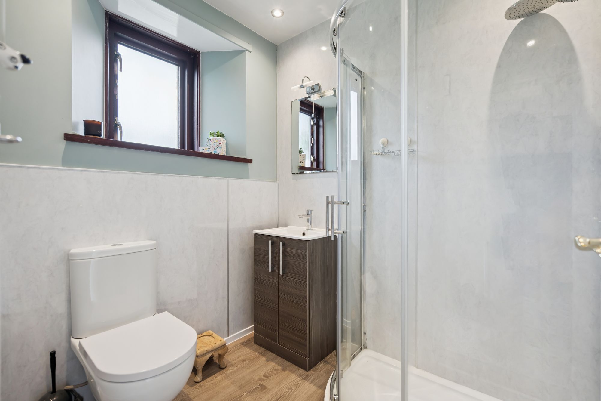 2 bed terraced cottage for sale in The Square, Ashfield, FK15 - Property Image 9