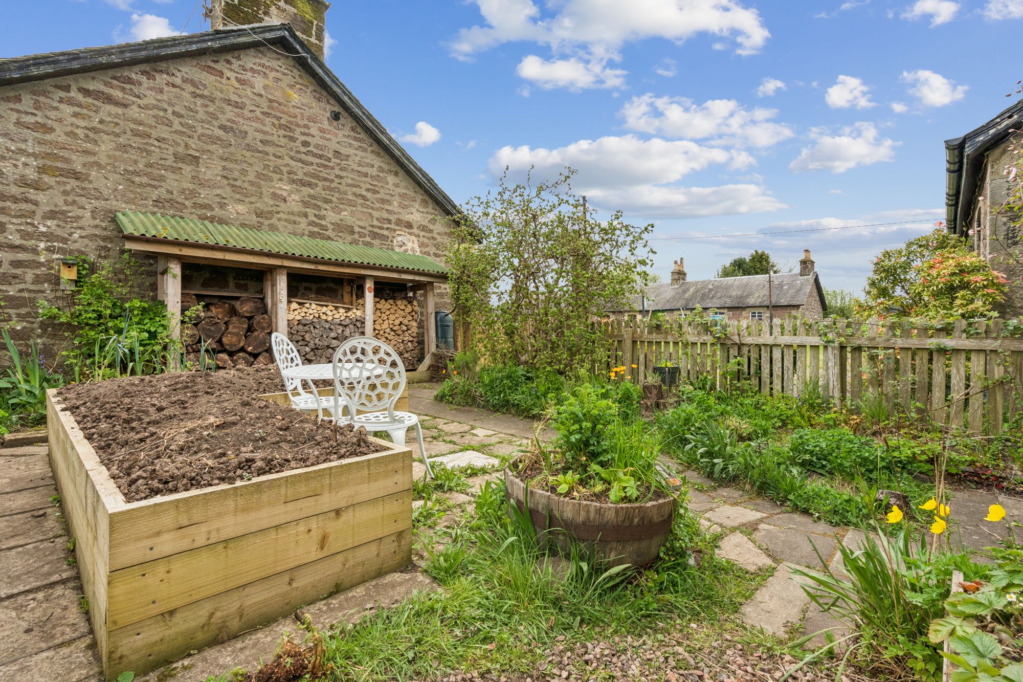 2 bed terraced cottage for sale in The Square, Ashfield, FK15 - Property Image 18