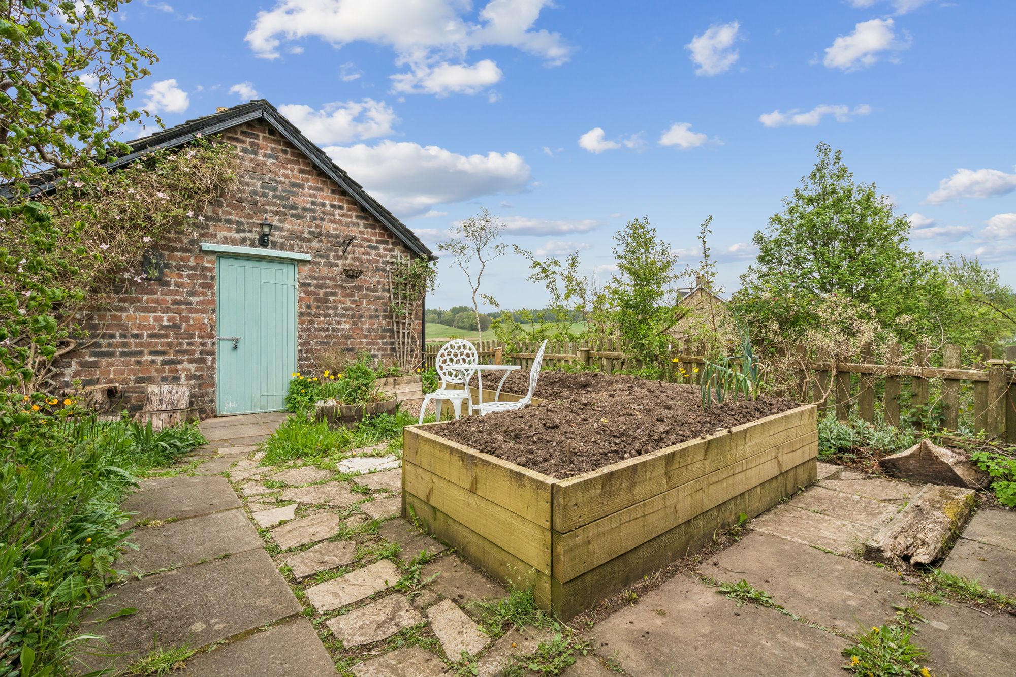 2 bed terraced cottage for sale in The Square, Ashfield, FK15 - Property Image 19