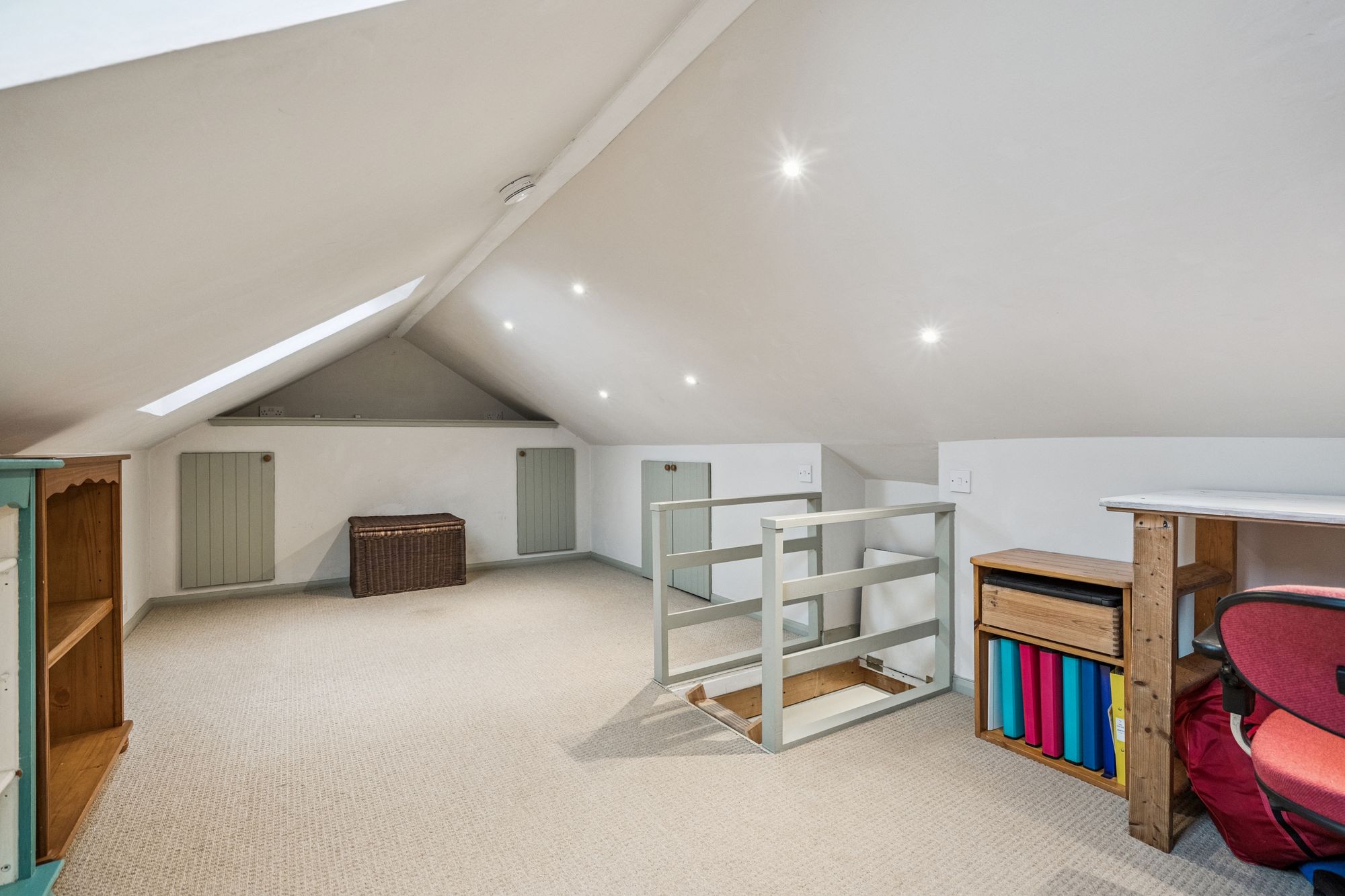 2 bed terraced cottage for sale in The Square, Ashfield, FK15 - Property Image 16