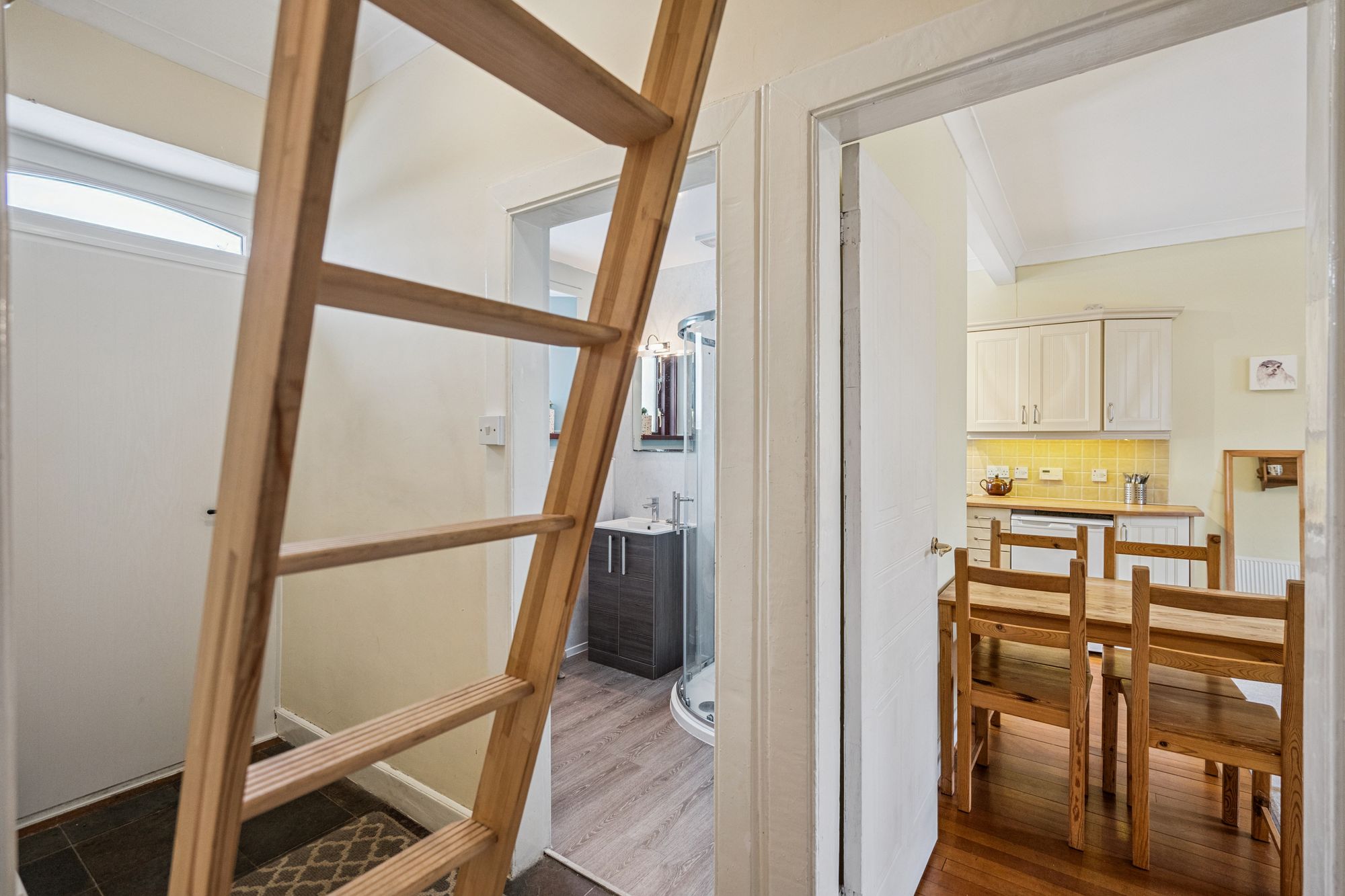 2 bed terraced cottage for sale in The Square, Ashfield, FK15 - Property Image 14