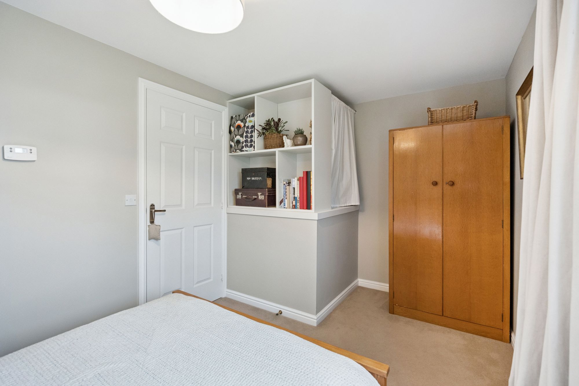 2 bed mid-terraced house for sale in Station Wynd, Doune, FK16 10