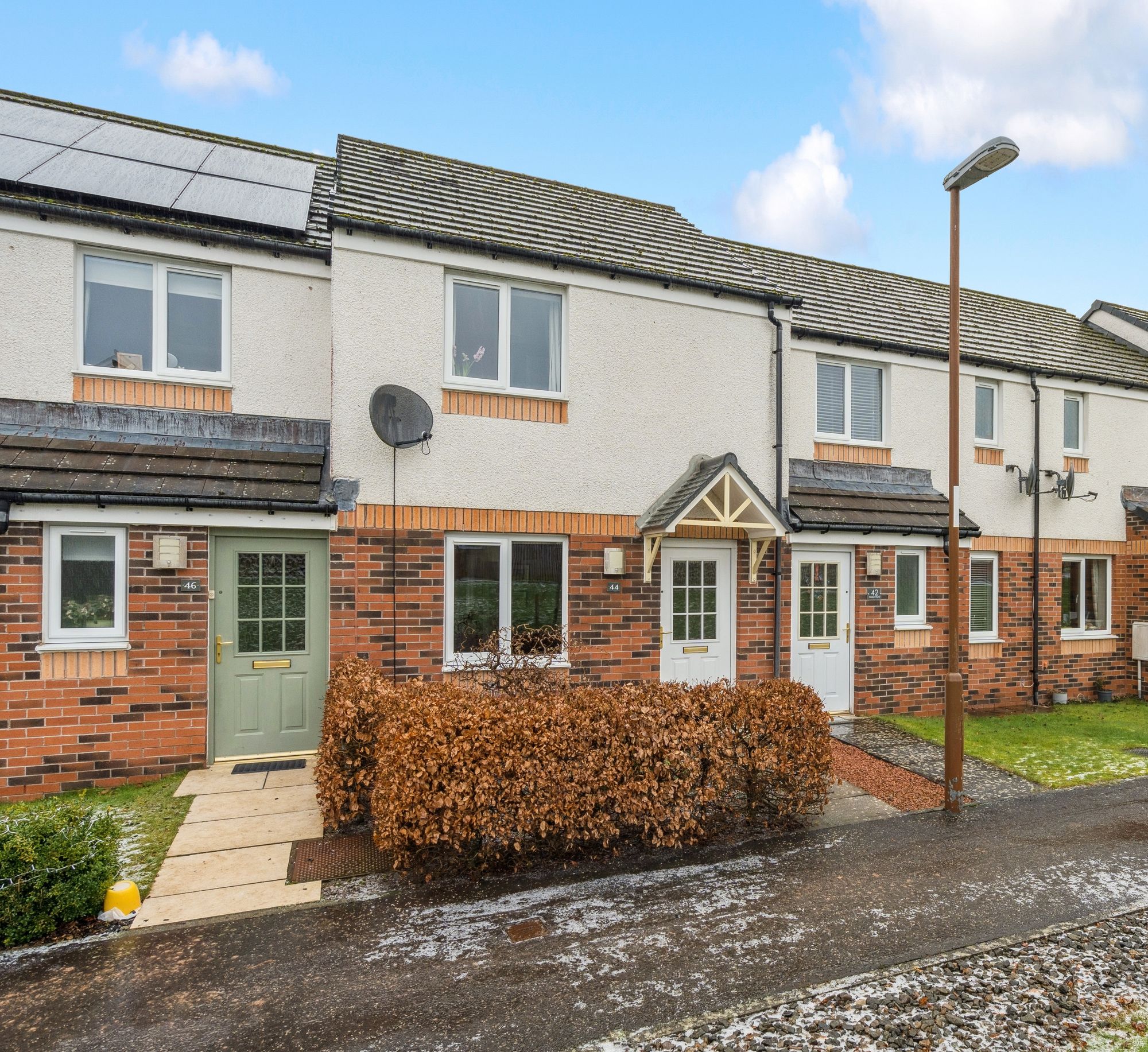 2 bed mid-terraced house for sale in Station Wynd, Doune, FK16  - Property Image 1
