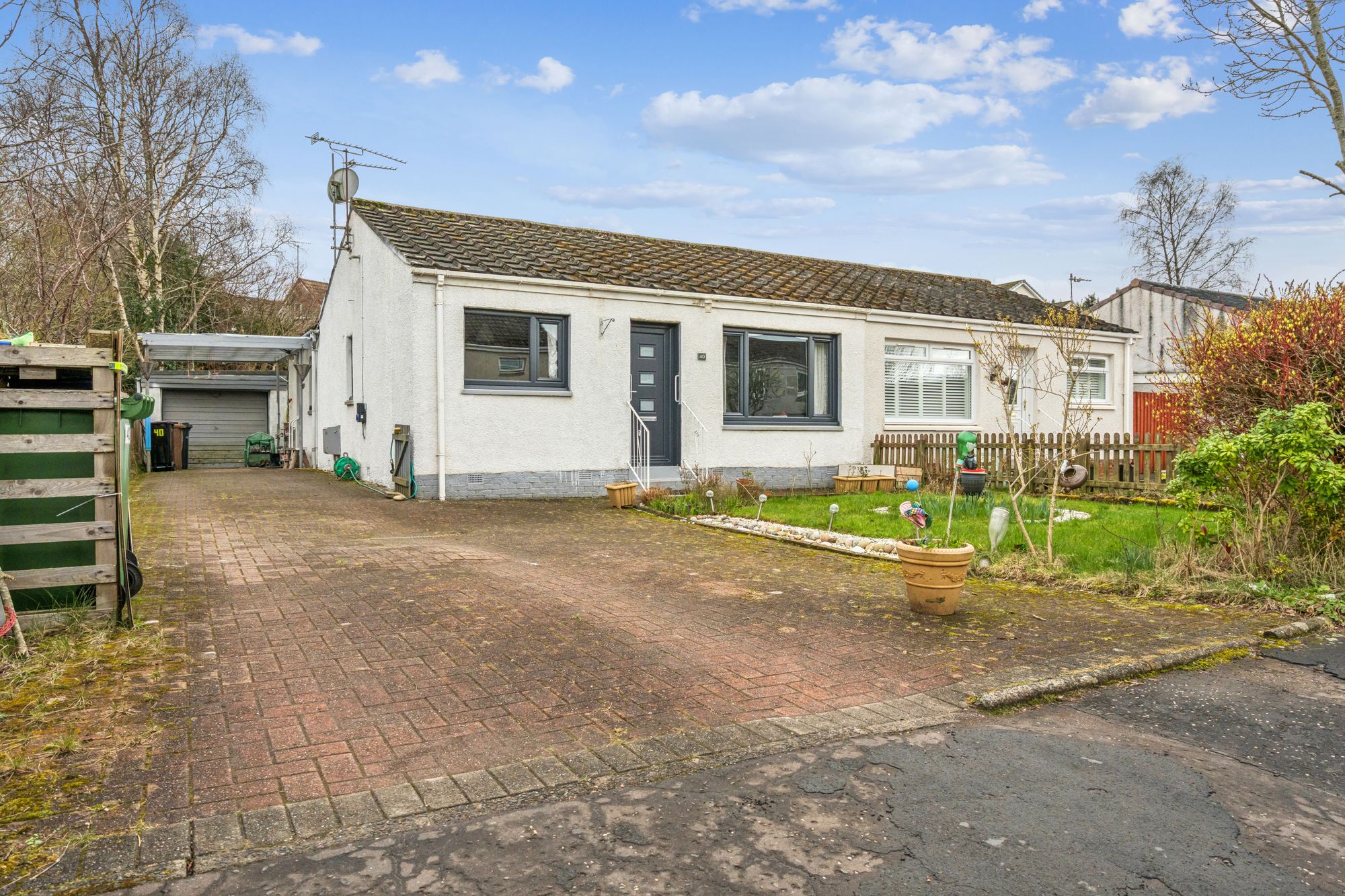 3 bed semi-detached bungalow for sale in Ochiltree, Dunblane, FK15 17