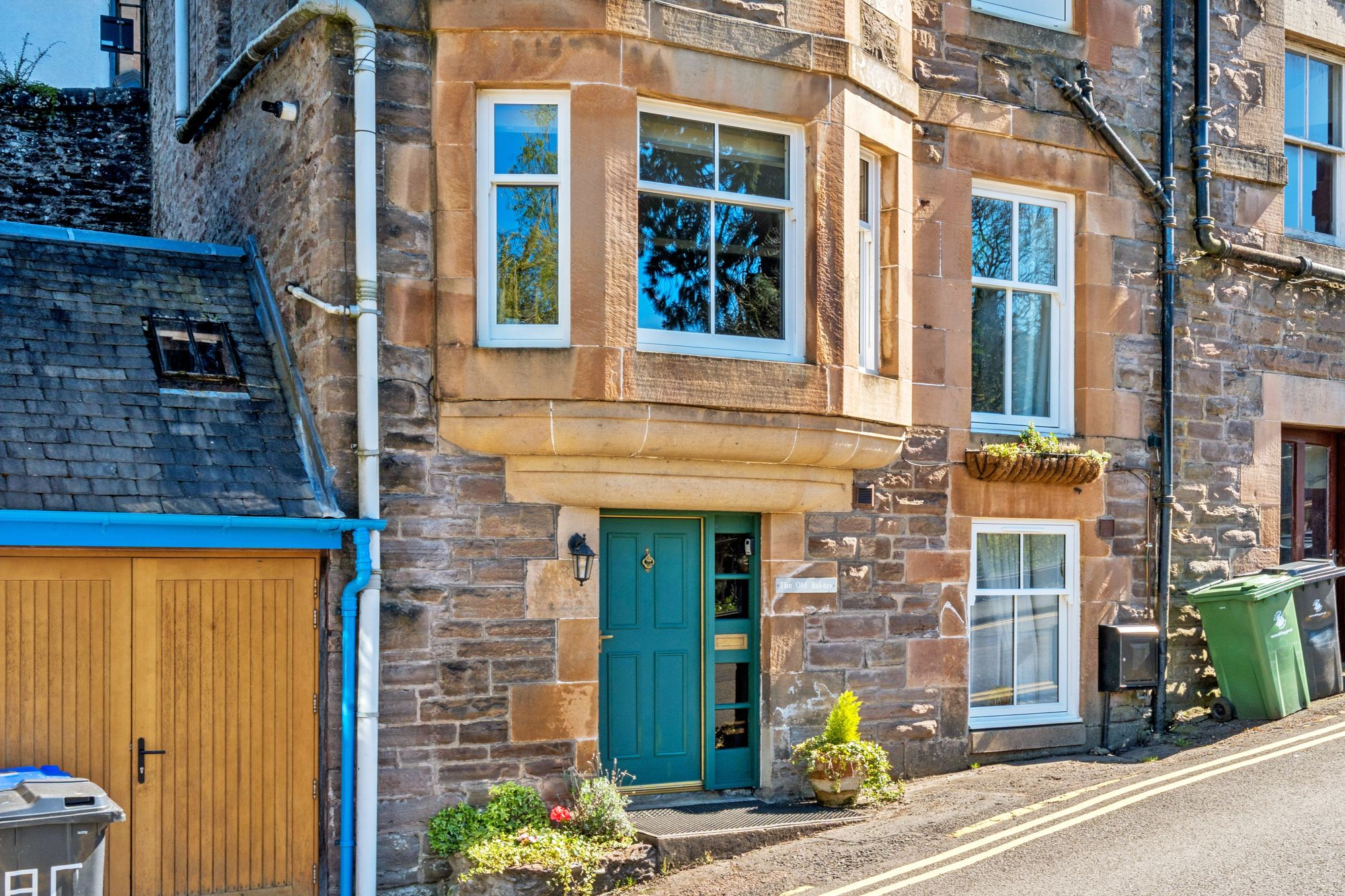 2 bed maisonette for sale in Millrow, Dunblane, FK15 - Property Image 1