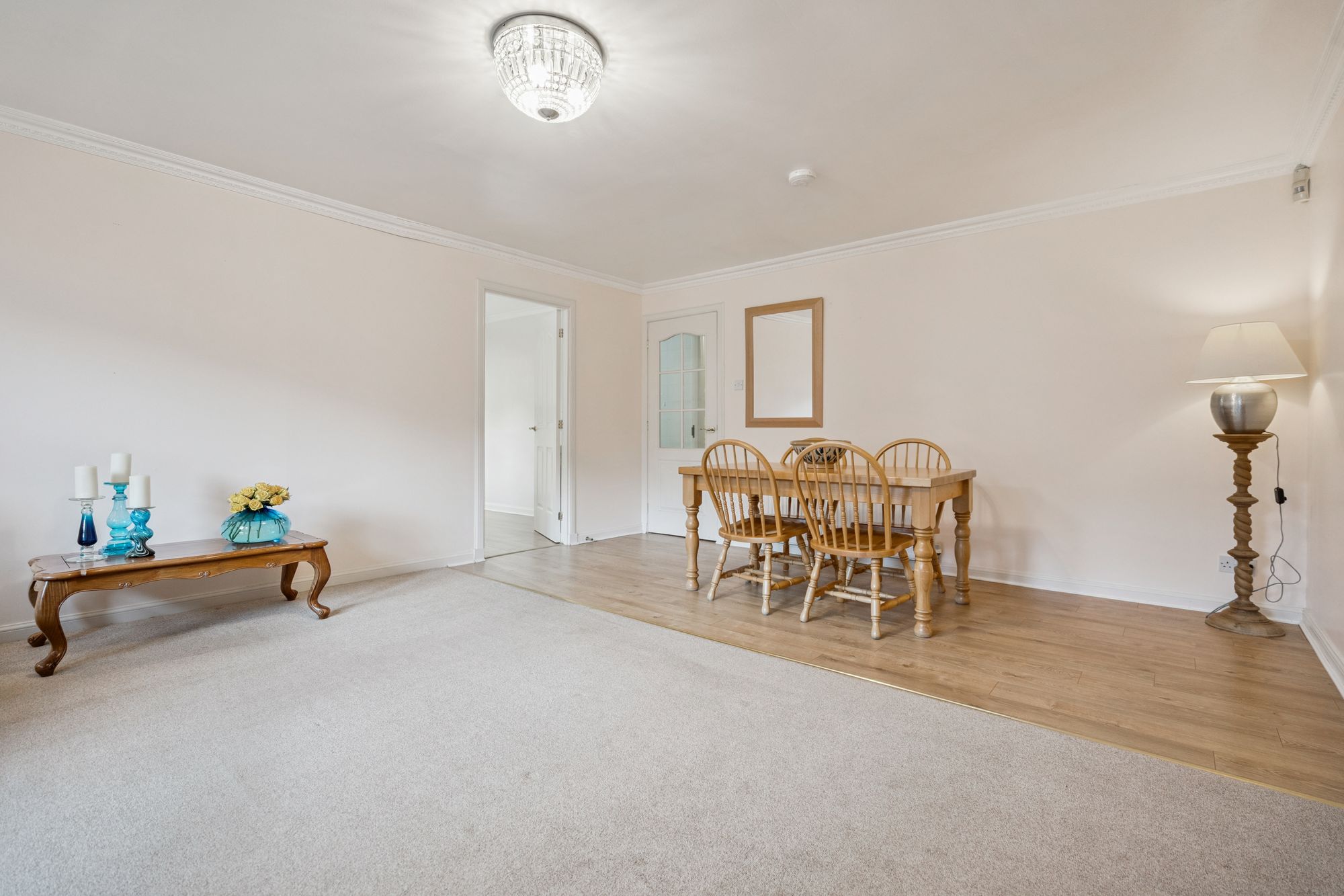 2 bed flat for sale in Bridgend, Dunblane, FK15  - Property Image 6
