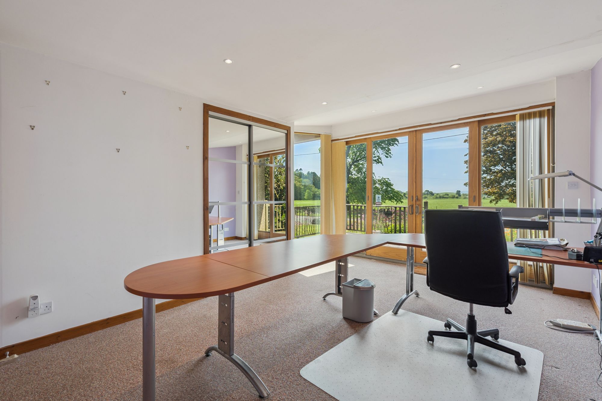5 bed detached house for sale in Main Street, Kinbuck, FK15 - Property Image 9
