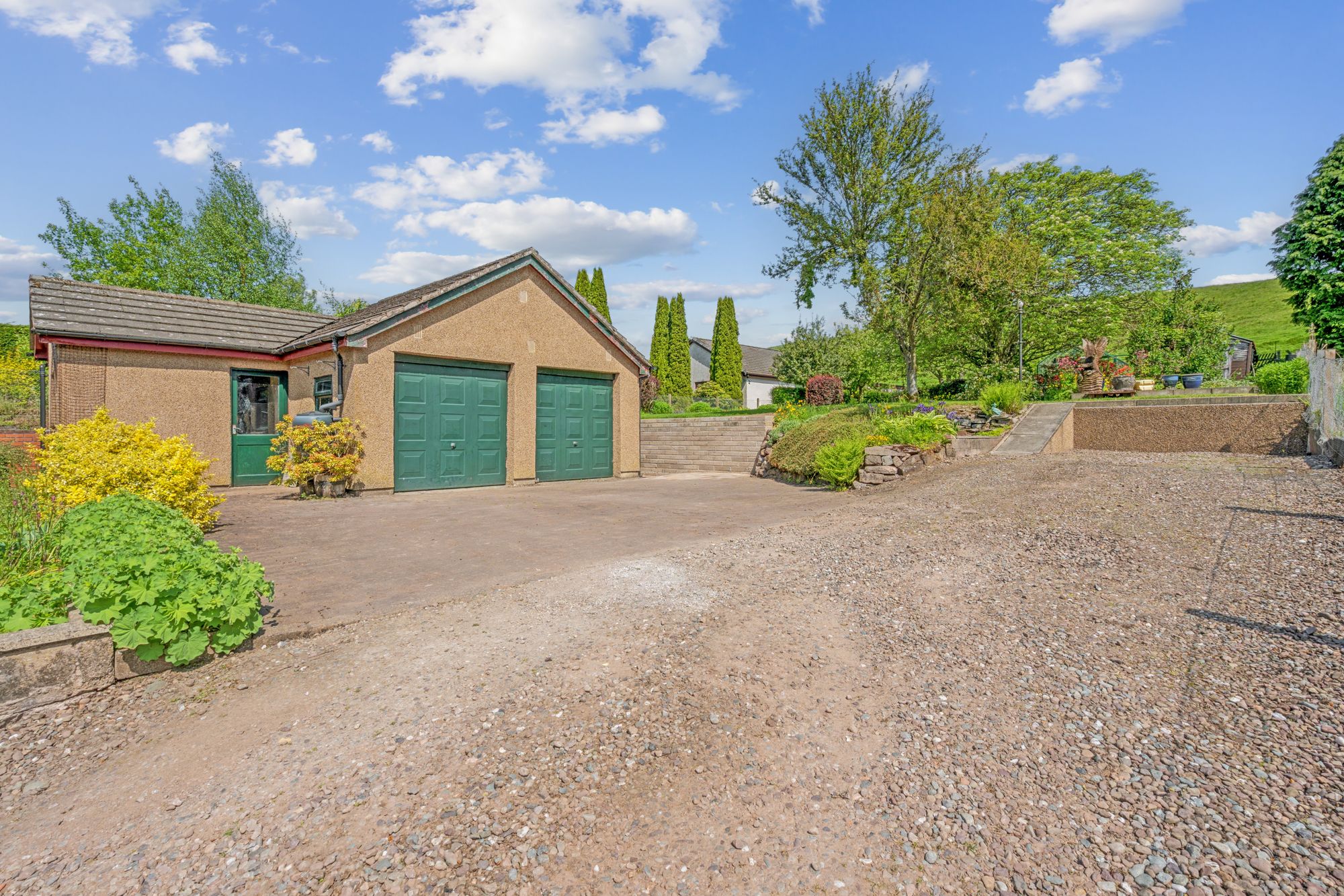5 bed detached house for sale in Main Street, Kinbuck, FK15 - Property Image 19