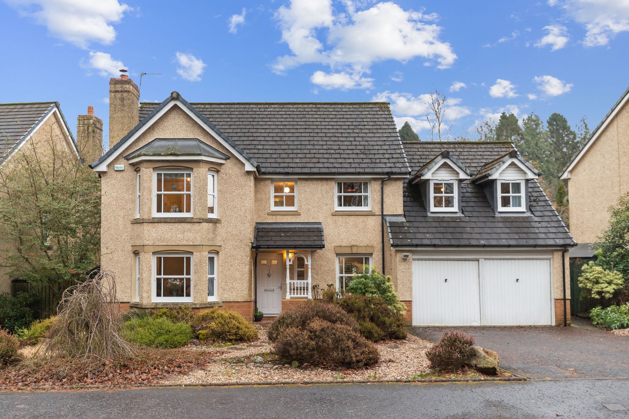 4 bed detached house for sale in Kellie Wynd, Dunblane, FK15