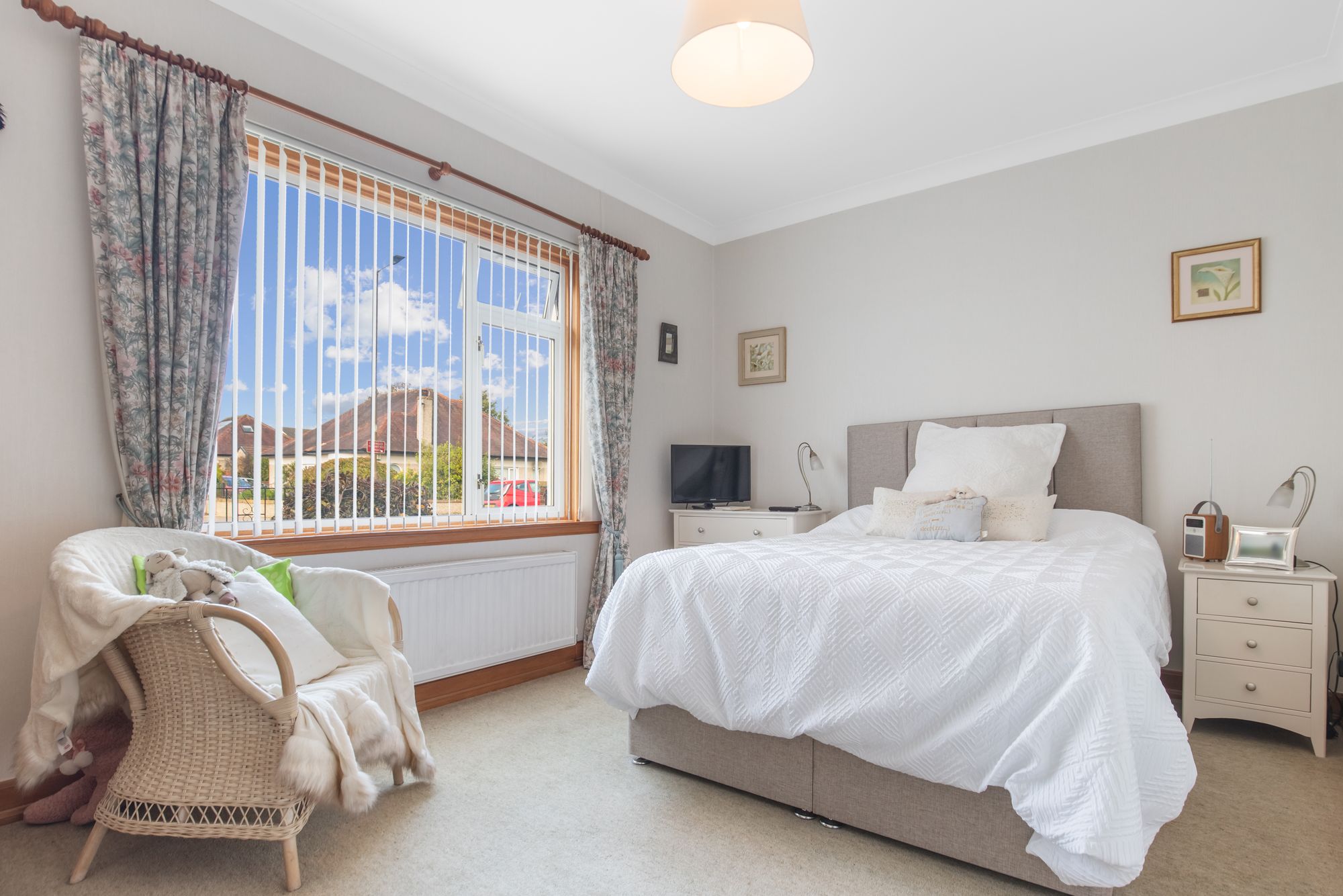 4 bed chalet for sale in Dunster Road, Stirling, FK9  - Property Image 13