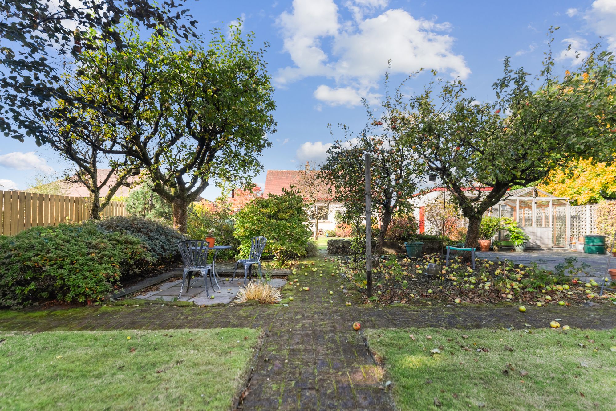 4 bed chalet for sale in Dunster Road, Stirling, FK9 37