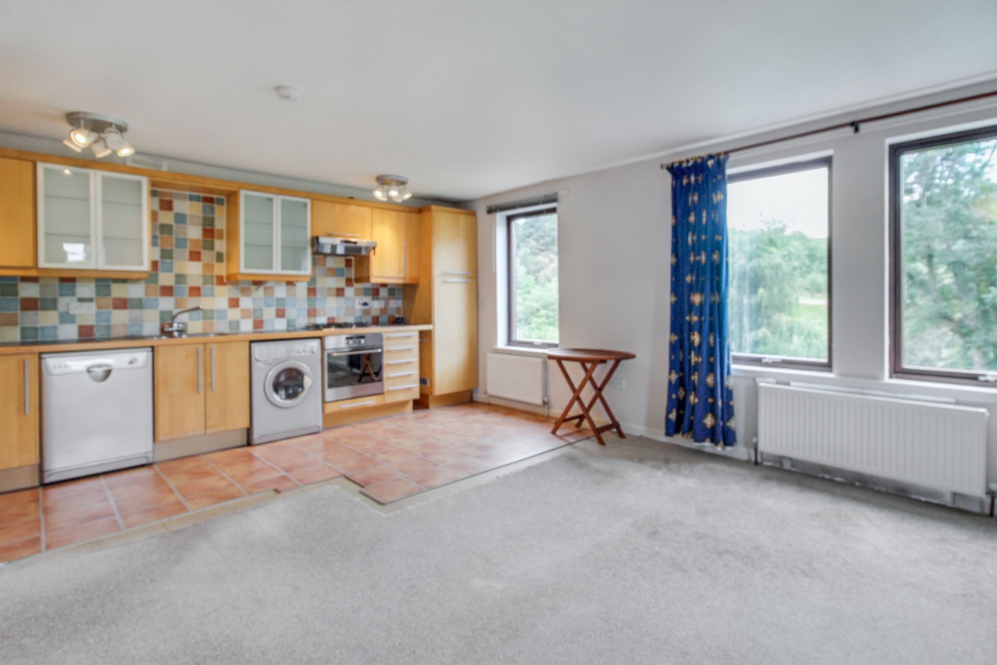2 bed flat for sale in Springbank Gardens, Dunblane, FK15  - Property Image 2