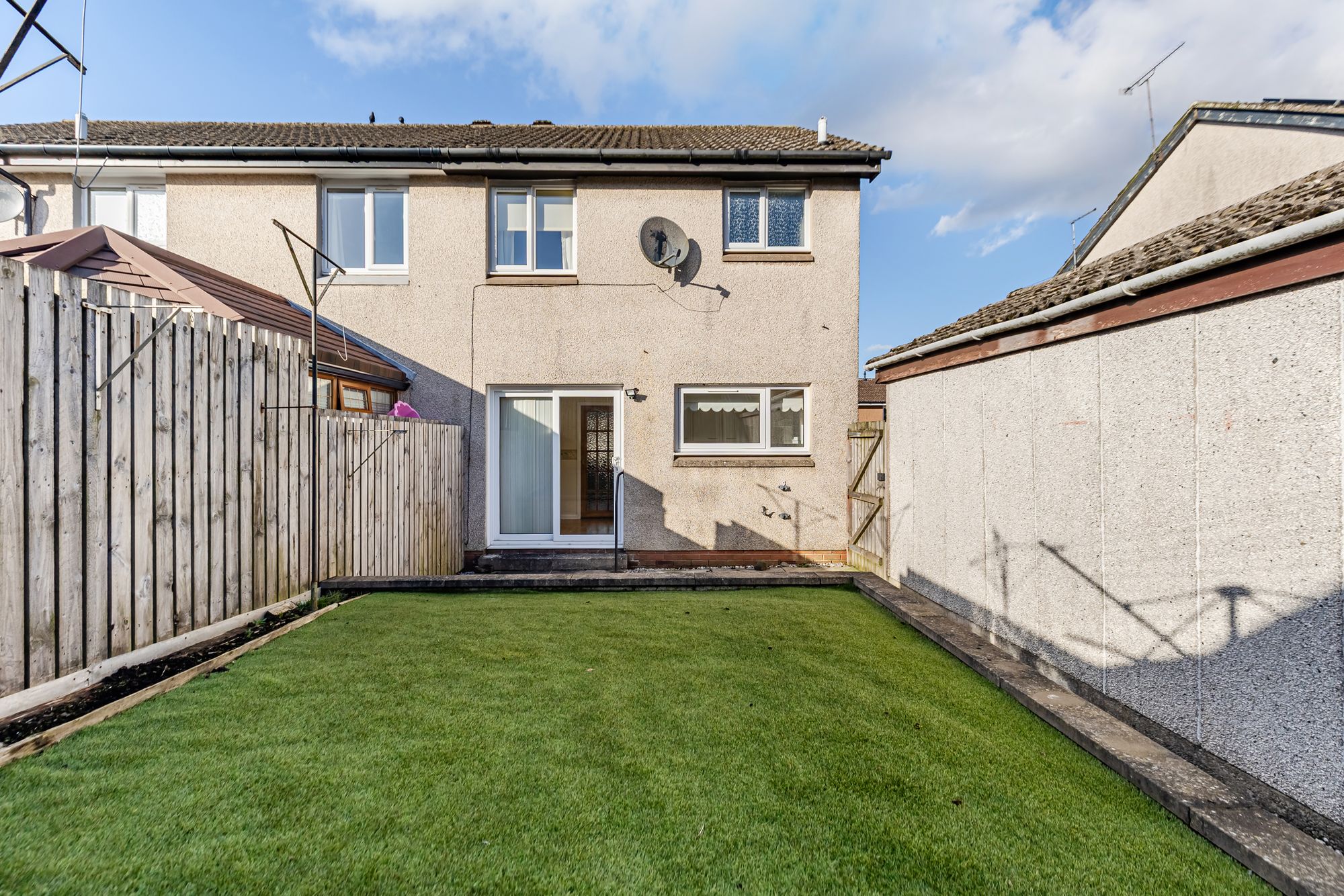 2 bed end of terrace house for sale in Buchan Drive, Dunblane, FK15 19