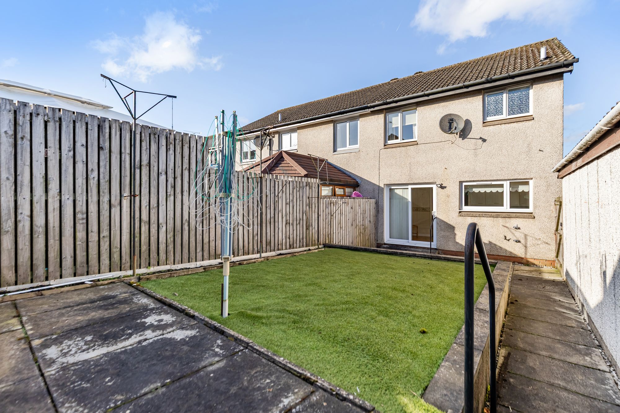 2 bed end of terrace house for sale in Buchan Drive, Dunblane, FK15 16