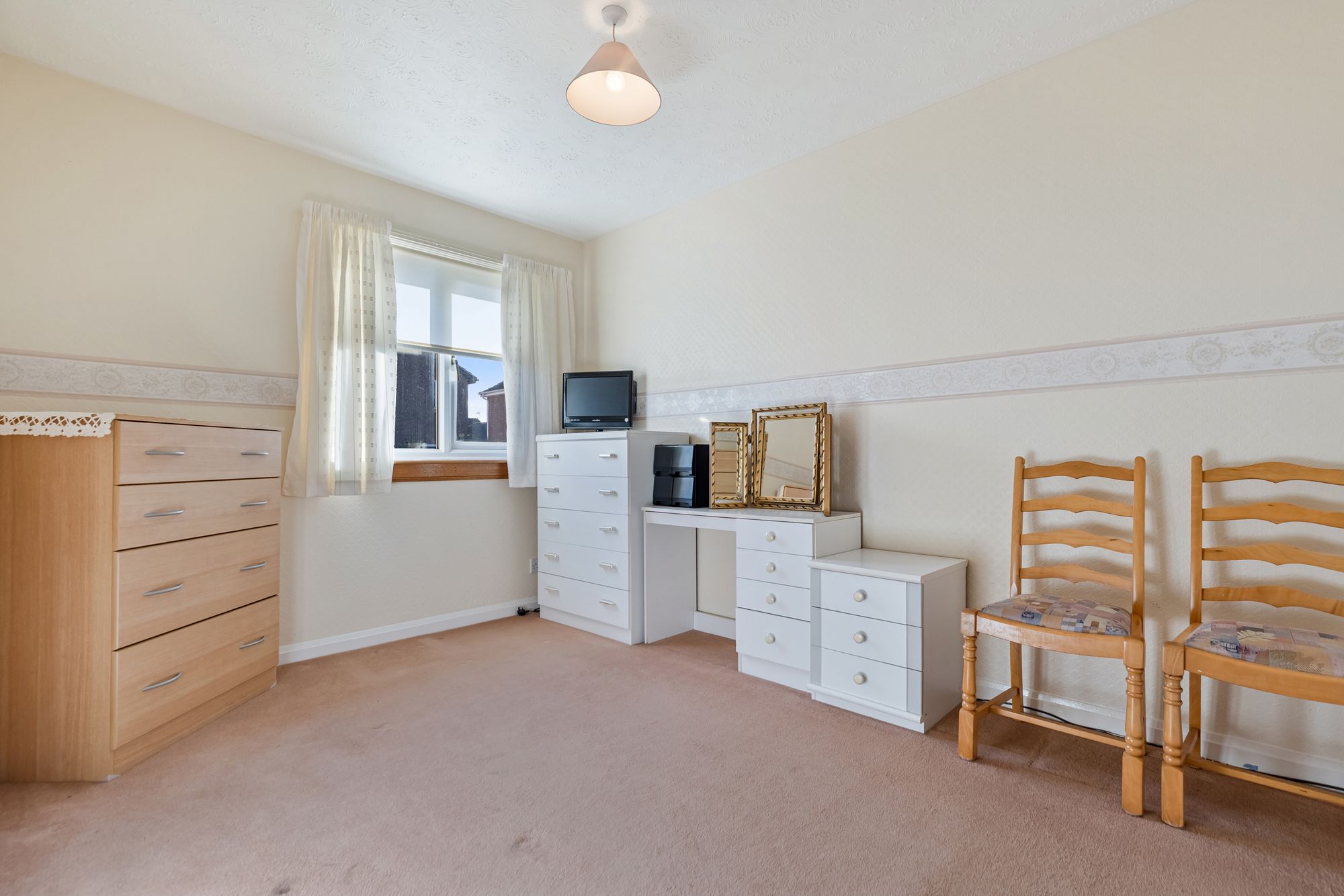 2 bed end of terrace house for sale in Buchan Drive, Dunblane, FK15  - Property Image 12