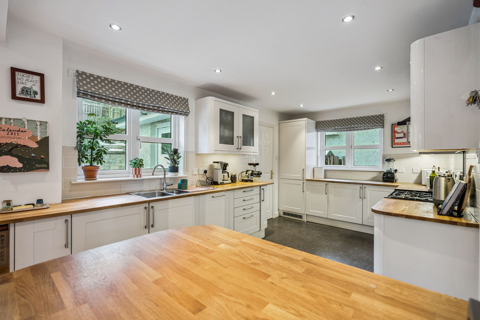 5 bed detached house for sale in Ledcameroch Gardens, Dunblane, FK15  - Property Image 8