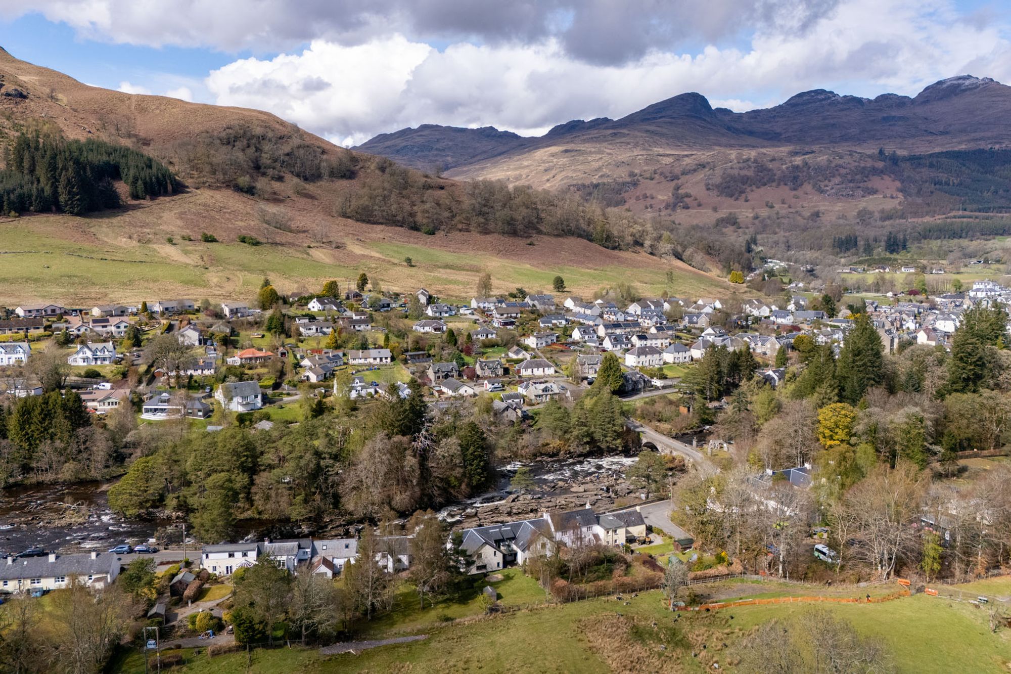 4 bed semi-detached house for sale in Gray Street, Killin, FK21  - Property Image 4