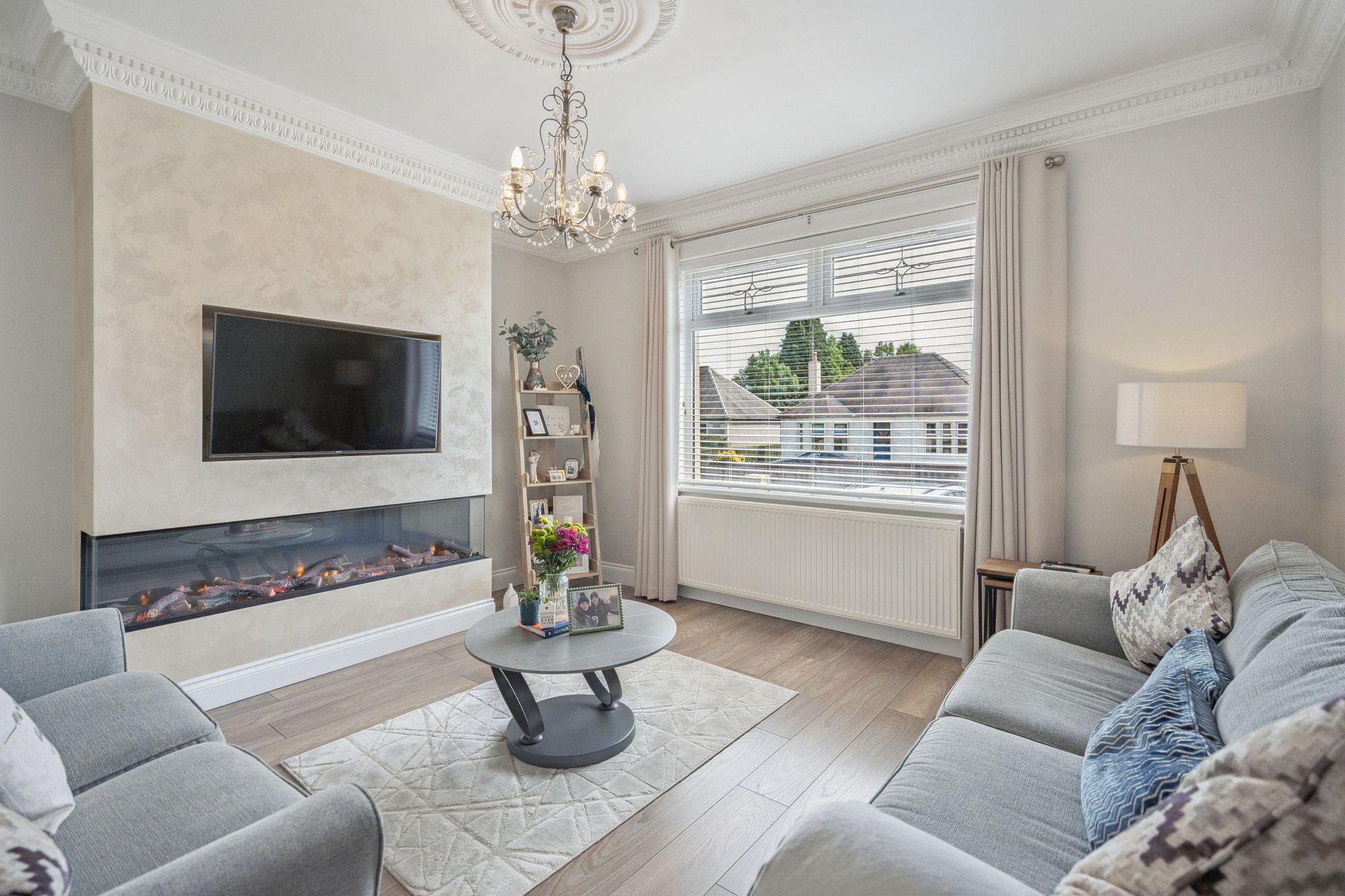 4 bed detached house for sale in Paris Avenue, Denny, FK6 - Property Image 2
