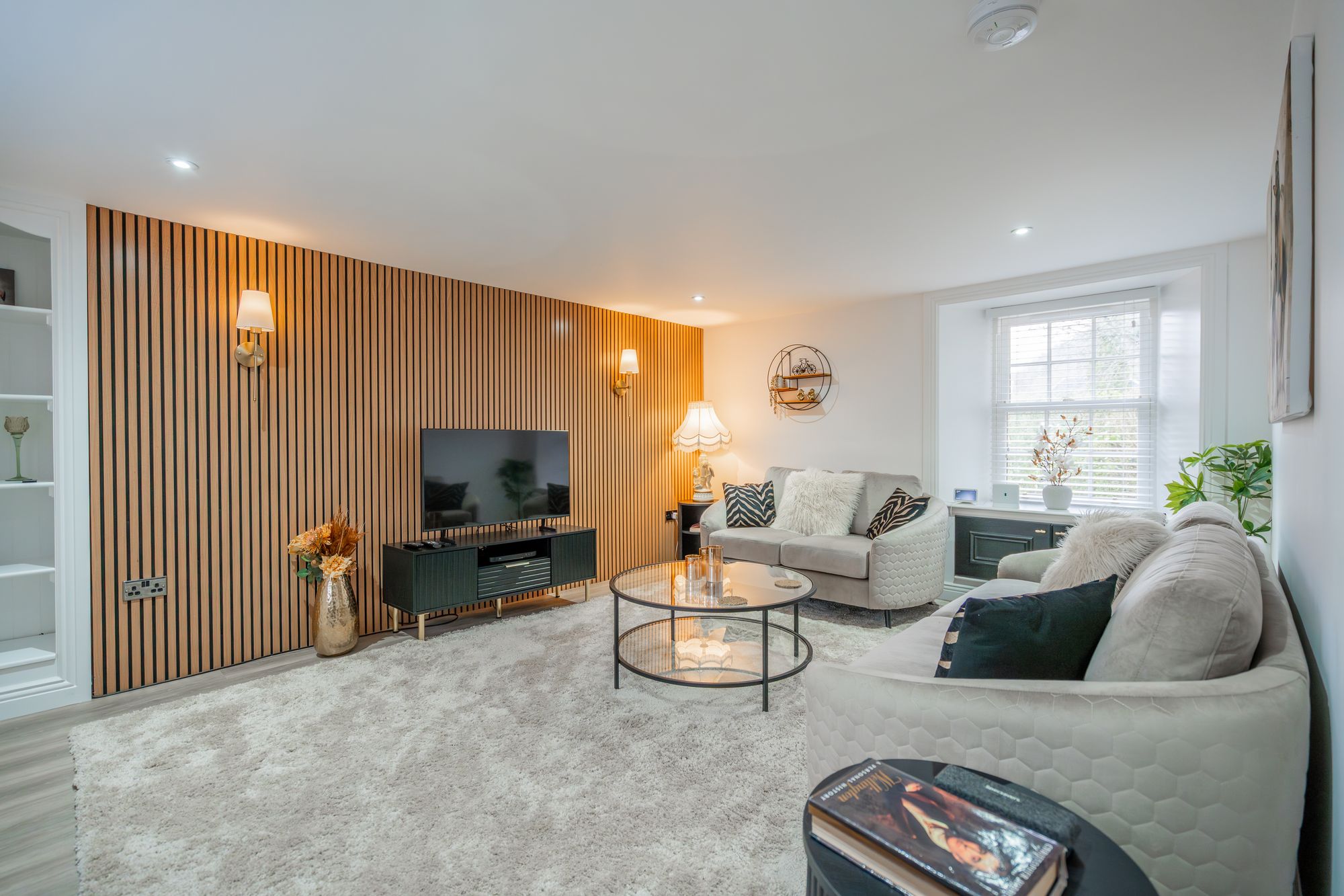 5 bed end of terrace house for sale in Bridge Street, Callander, FK17 1