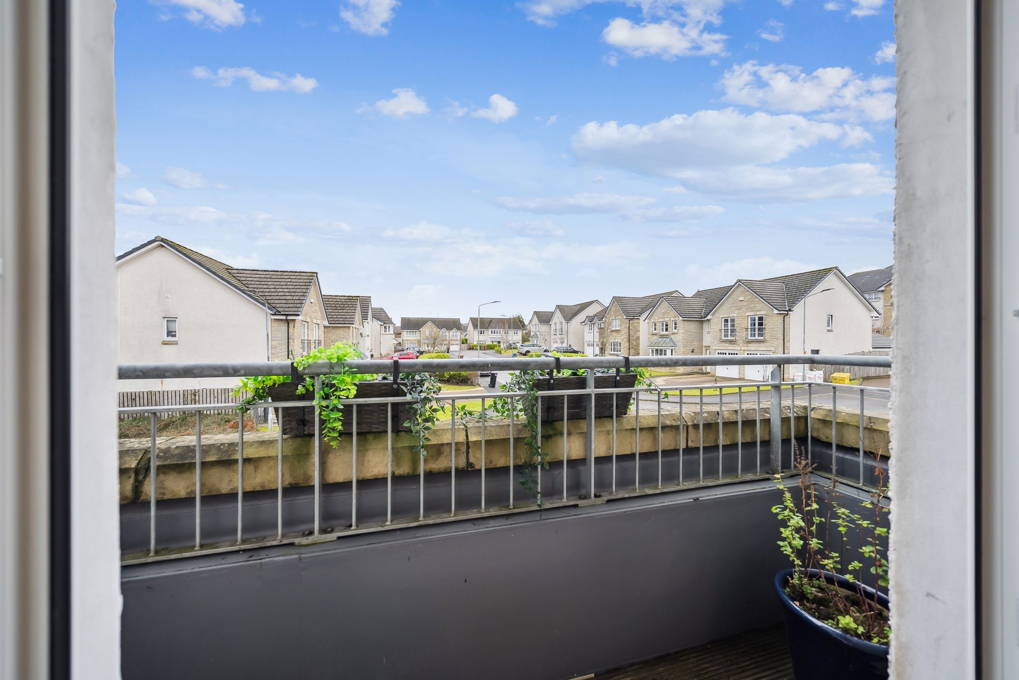 4 bed town house for sale in Maurice Wynd, Dunblane, FK15 16
