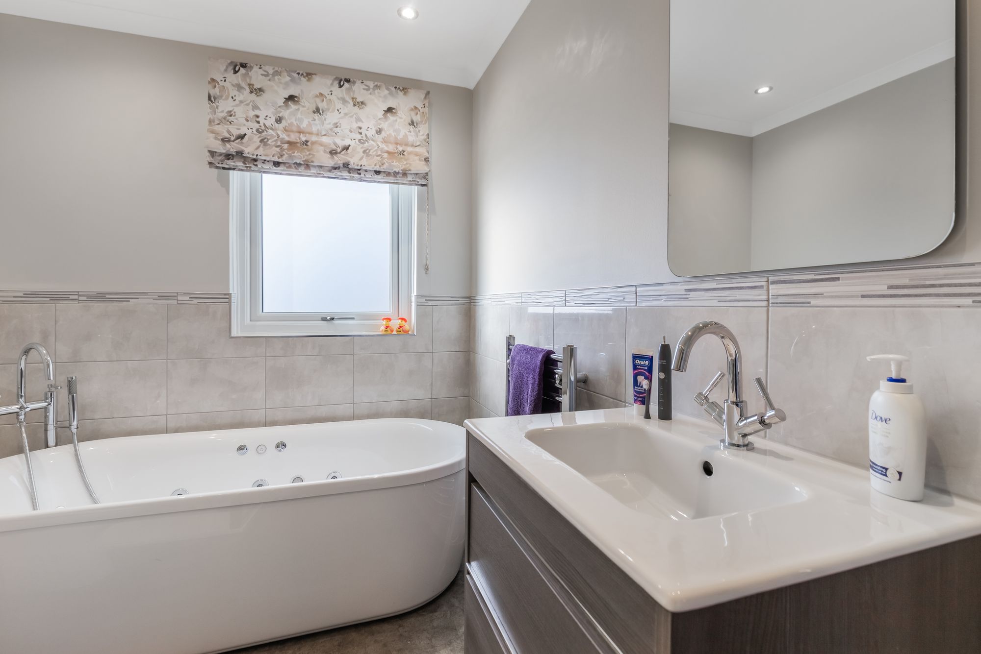 4 bed detached bungalow for sale in Allandale Crescent, Greenloaning, FK15 20