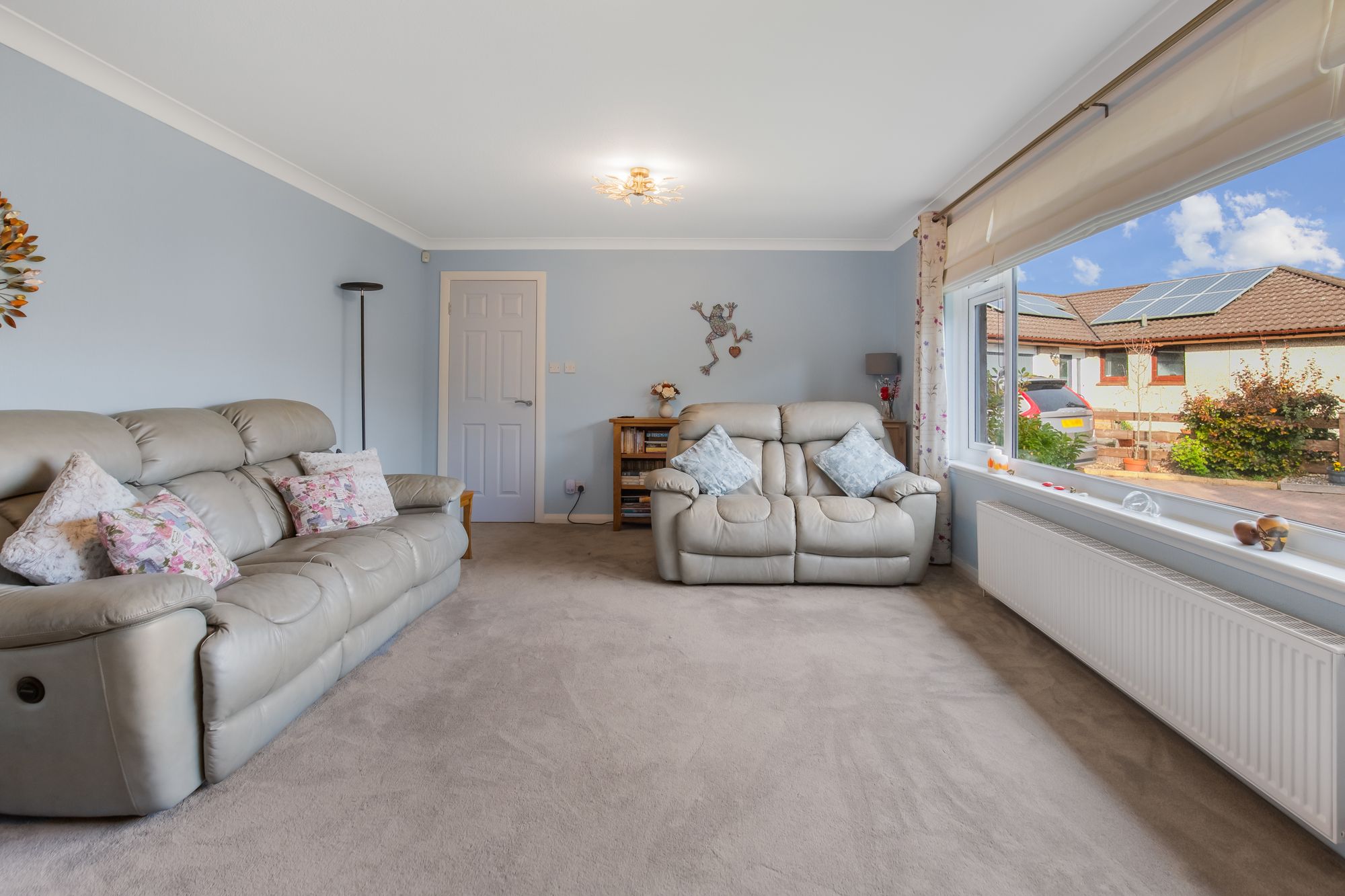 4 bed detached bungalow for sale in Allandale Crescent, Greenloaning, FK15 9