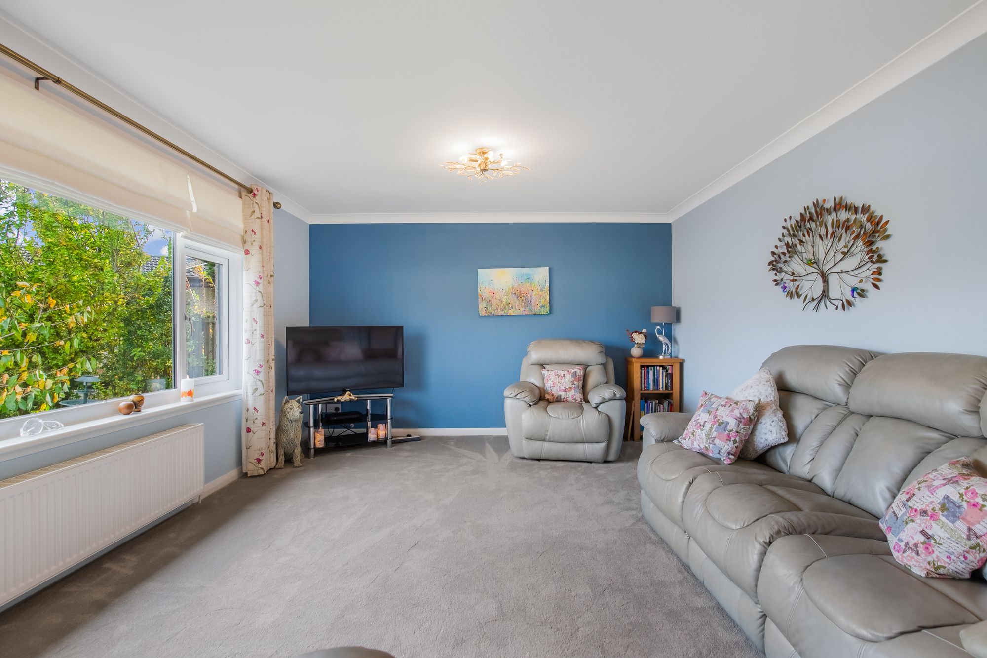 4 bed detached bungalow for sale in Allandale Crescent, Greenloaning, FK15 10