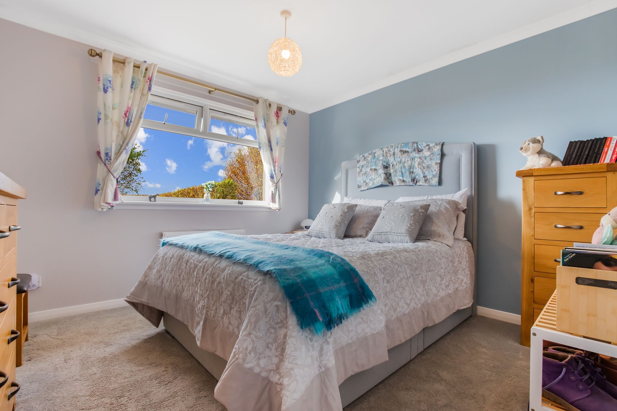 4 bed detached bungalow for sale in Allandale Crescent, Greenloaning, FK15 18