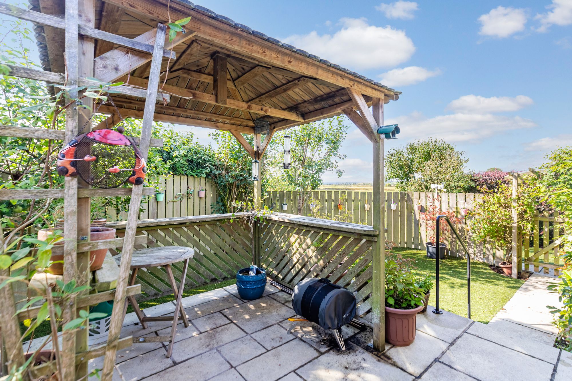 4 bed detached bungalow for sale in Allandale Crescent, Greenloaning, FK15 27