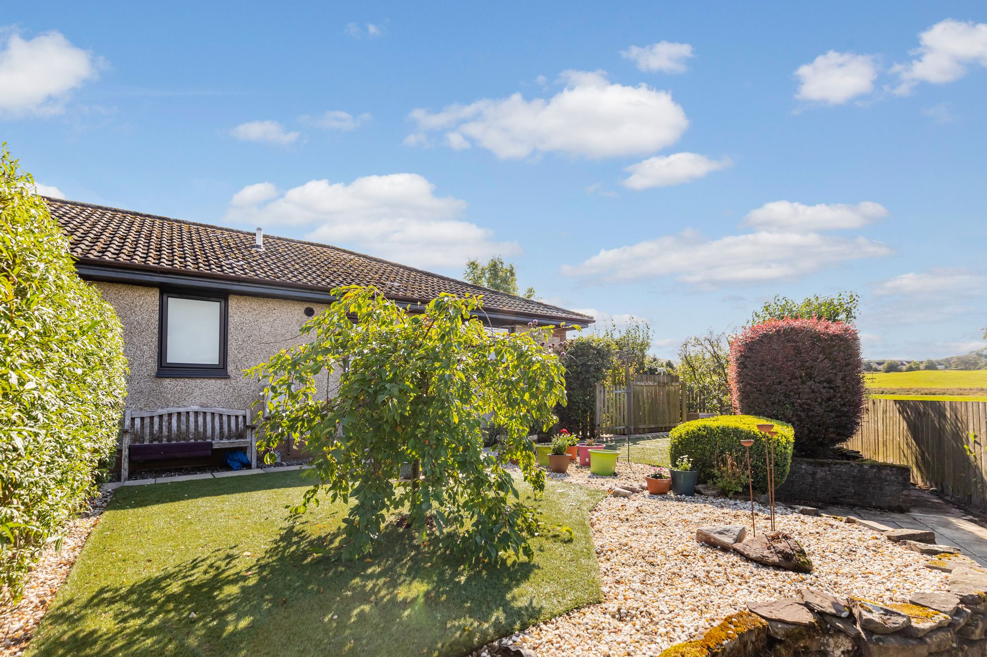 4 bed detached bungalow for sale in Allandale Crescent, Greenloaning, FK15 29