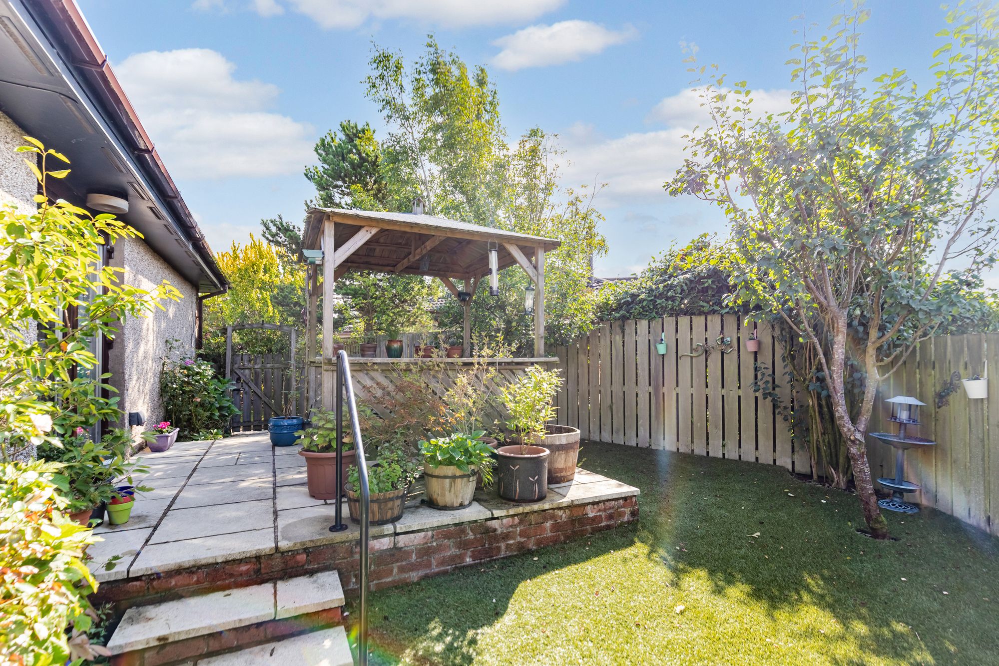 4 bed detached bungalow for sale in Allandale Crescent, Greenloaning, FK15 35