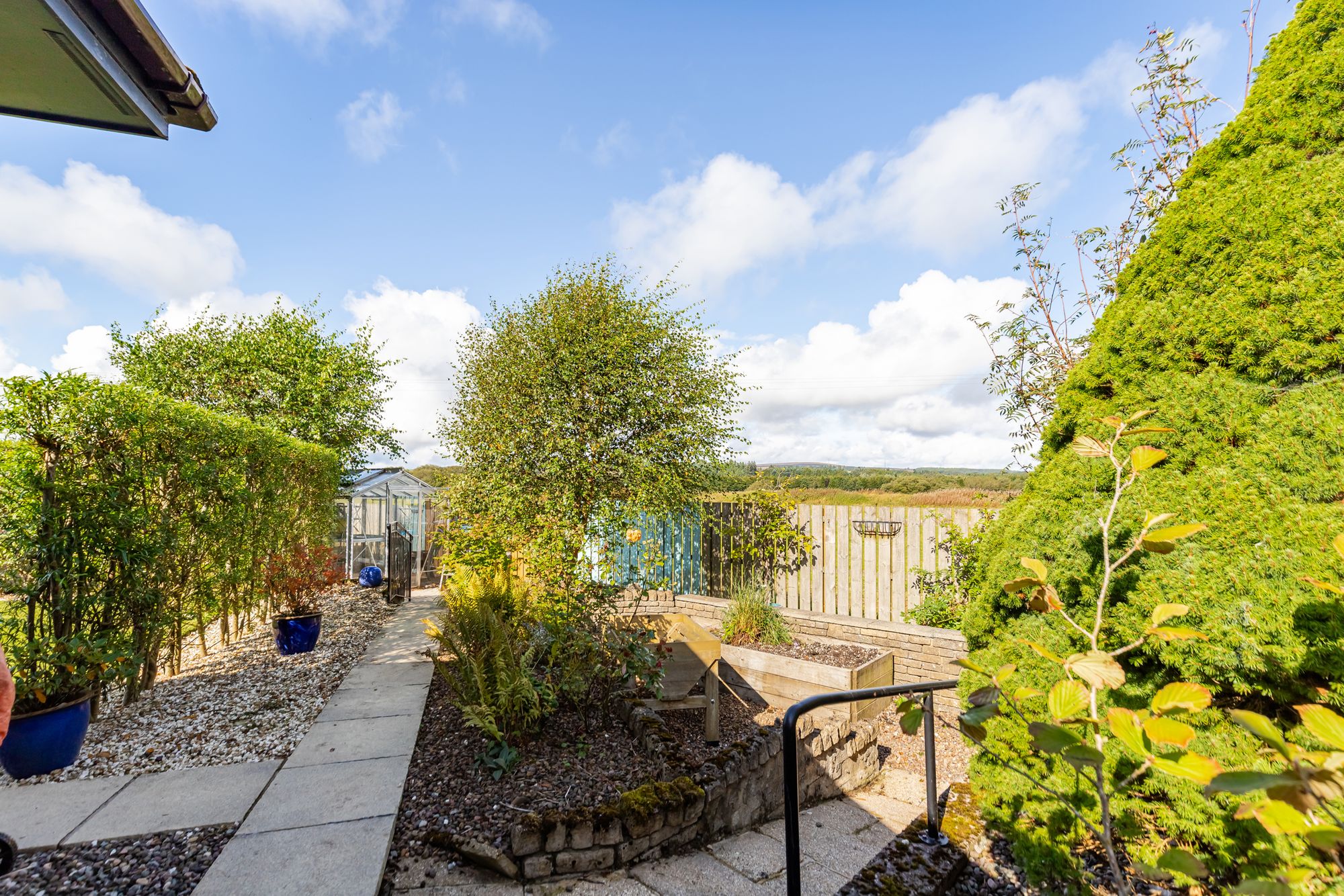 4 bed detached bungalow for sale in Allandale Crescent, Greenloaning, FK15  - Property Image 40