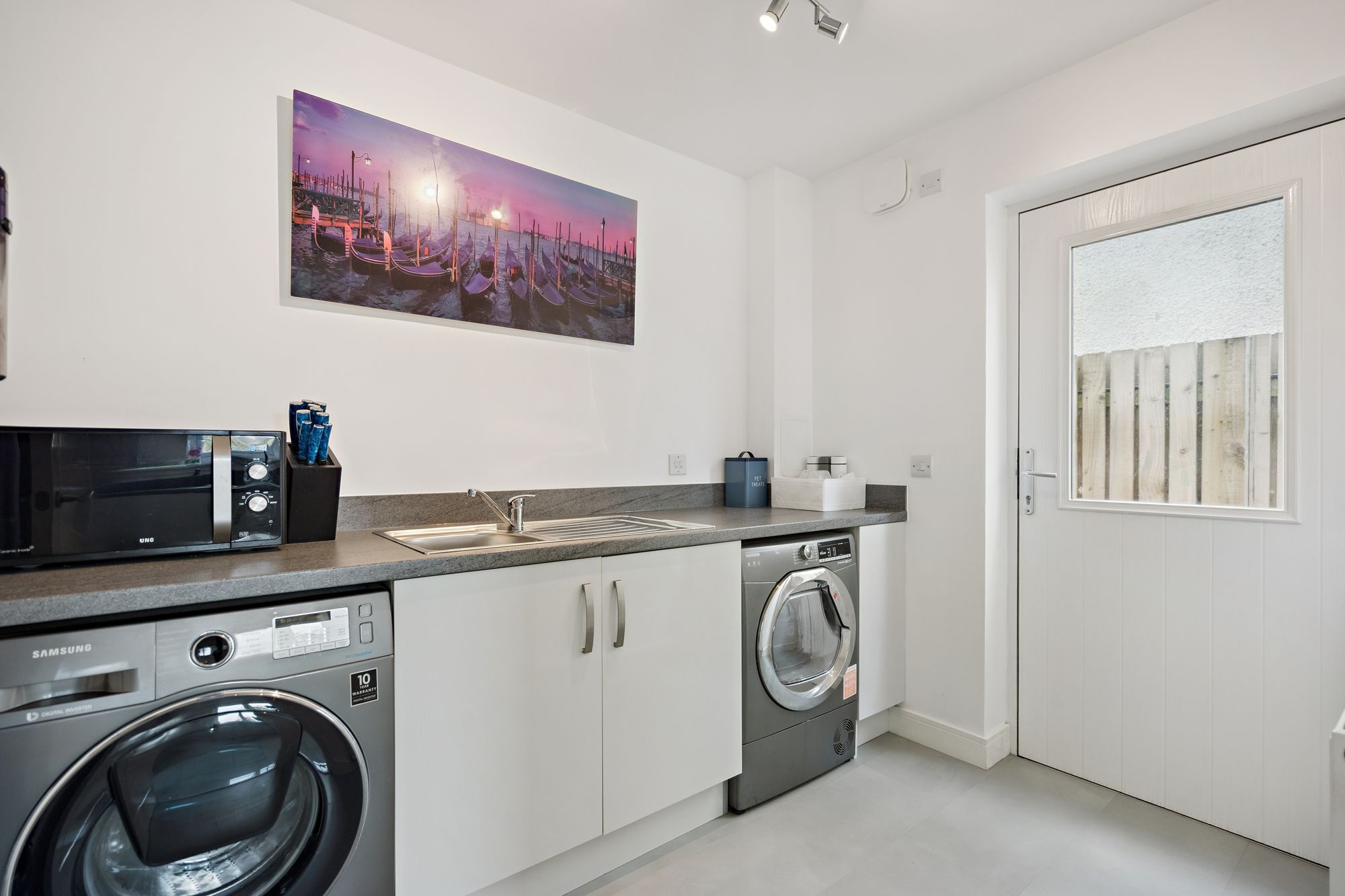 4 bed detached house for sale in Monteith Avenue, Stirling, FK7  - Property Image 10