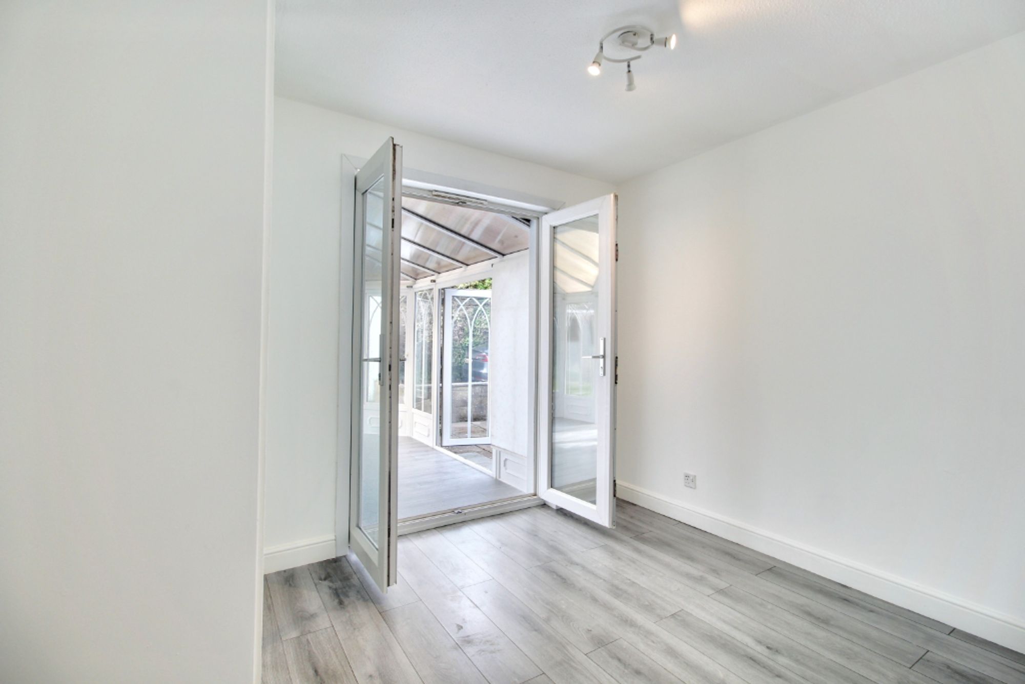 3 bed detached bungalow for sale in Wallace Road, Dunblane, FK15 10