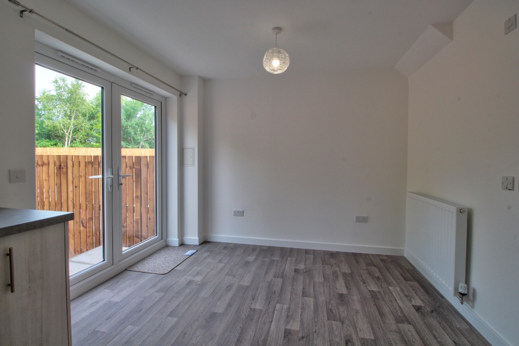 3 bed end of terrace house to rent in Young Road, Victoria Park, Dunblane, Dunblane, FK15 0FT 2