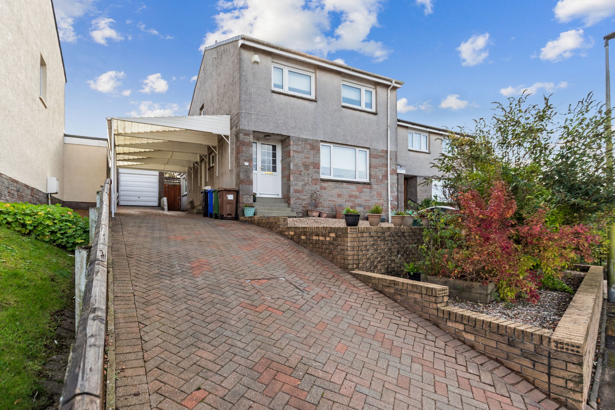 4 bed detached house for sale in Braemar Park, Dunblane, FK15 - Property Image 1