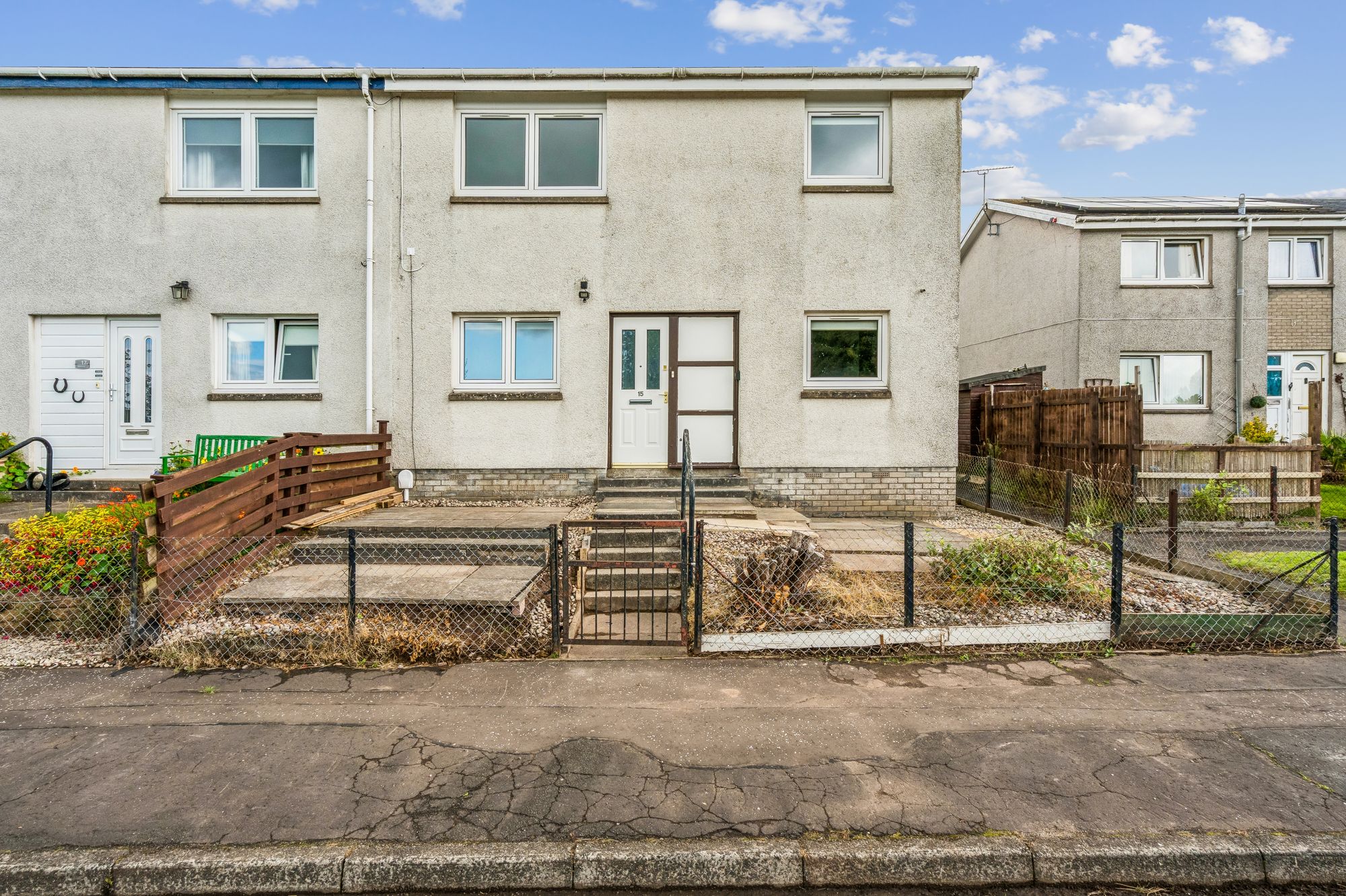 3 bed end of terrace house for sale in Rylands Avenue, Dunblane, FK15