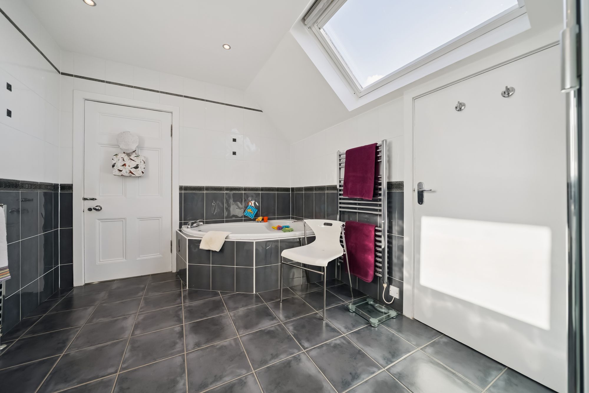 3 bed semi-detached house for sale in Cawdor Crescent, Dunblane, FK15  - Property Image 23