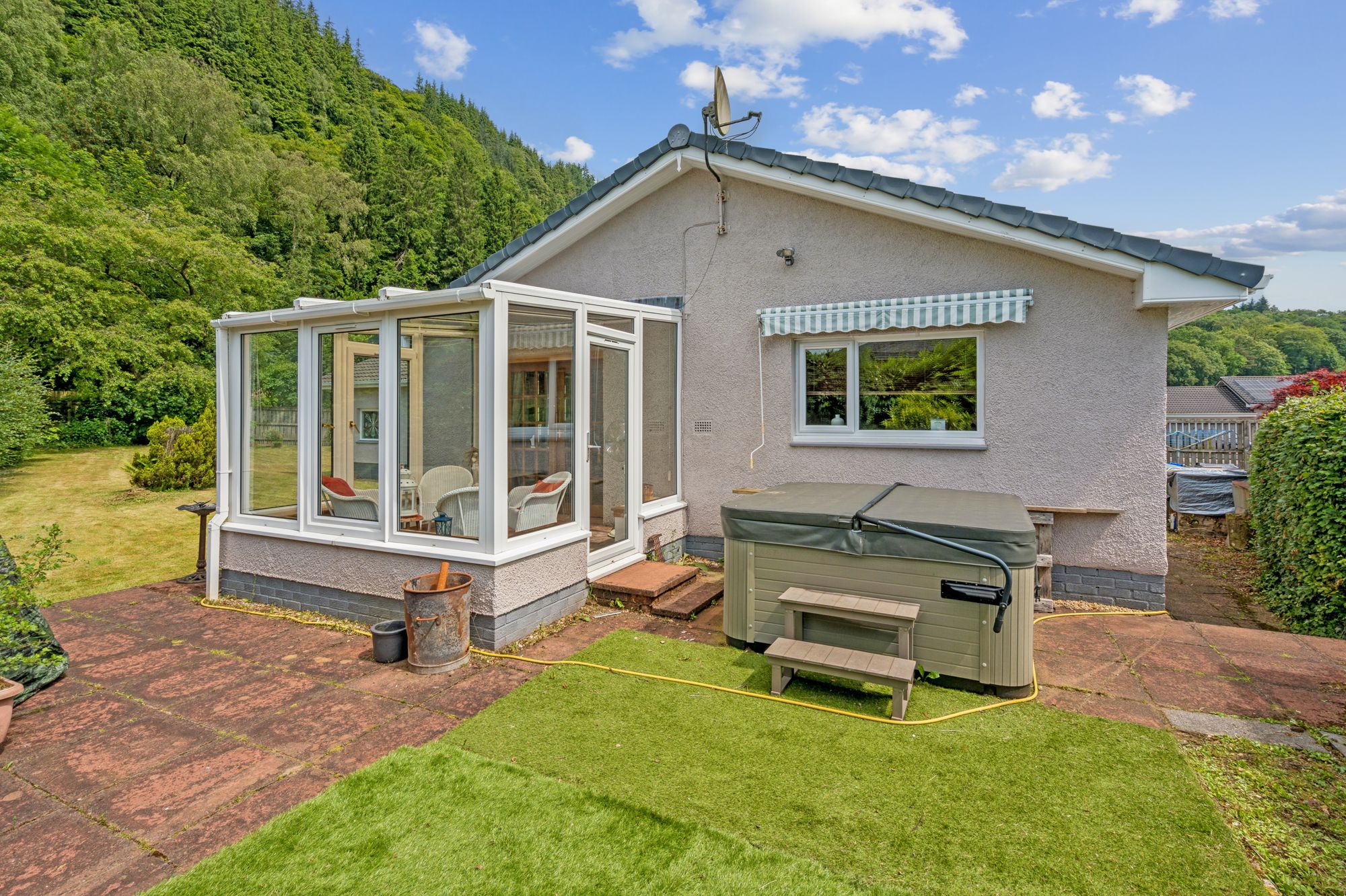 4 bed detached bungalow for sale in Tulipan Crescent, Callander, FK17  - Property Image 19
