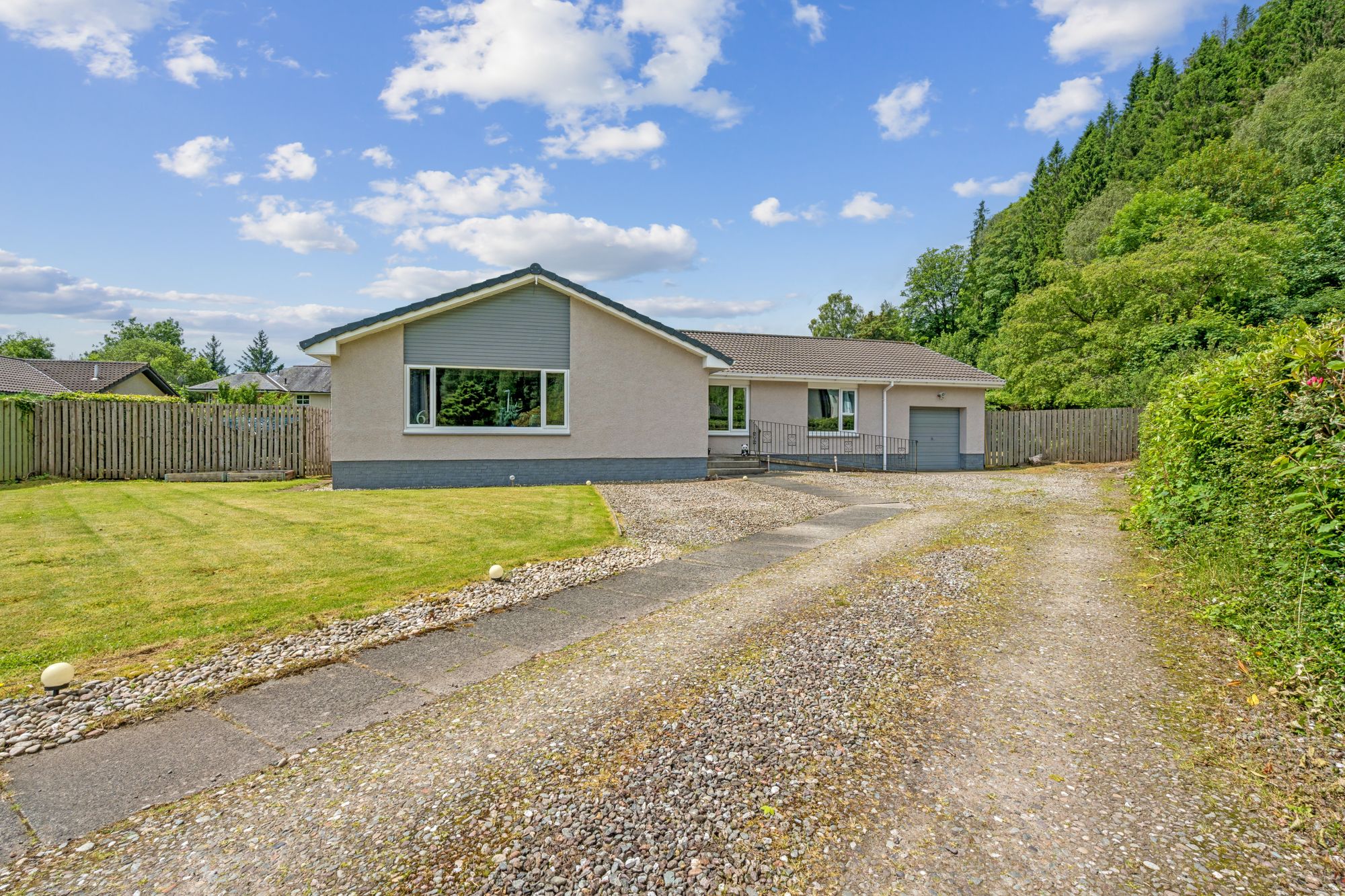 4 bed detached bungalow for sale in Tulipan Crescent, Callander, FK17  - Property Image 26