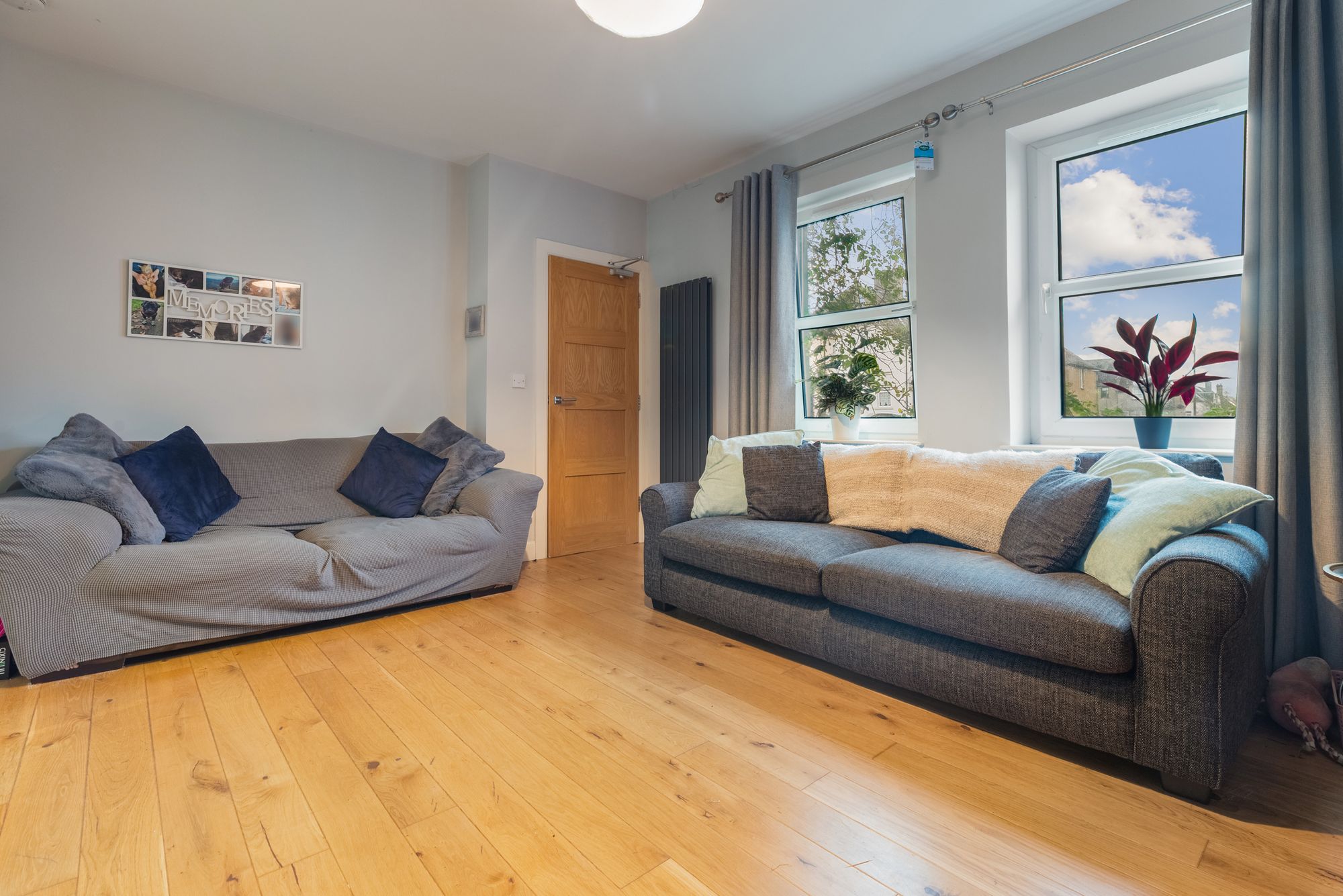 4 bed mid-terraced house for sale in Camp Place, Callander, FK17 8