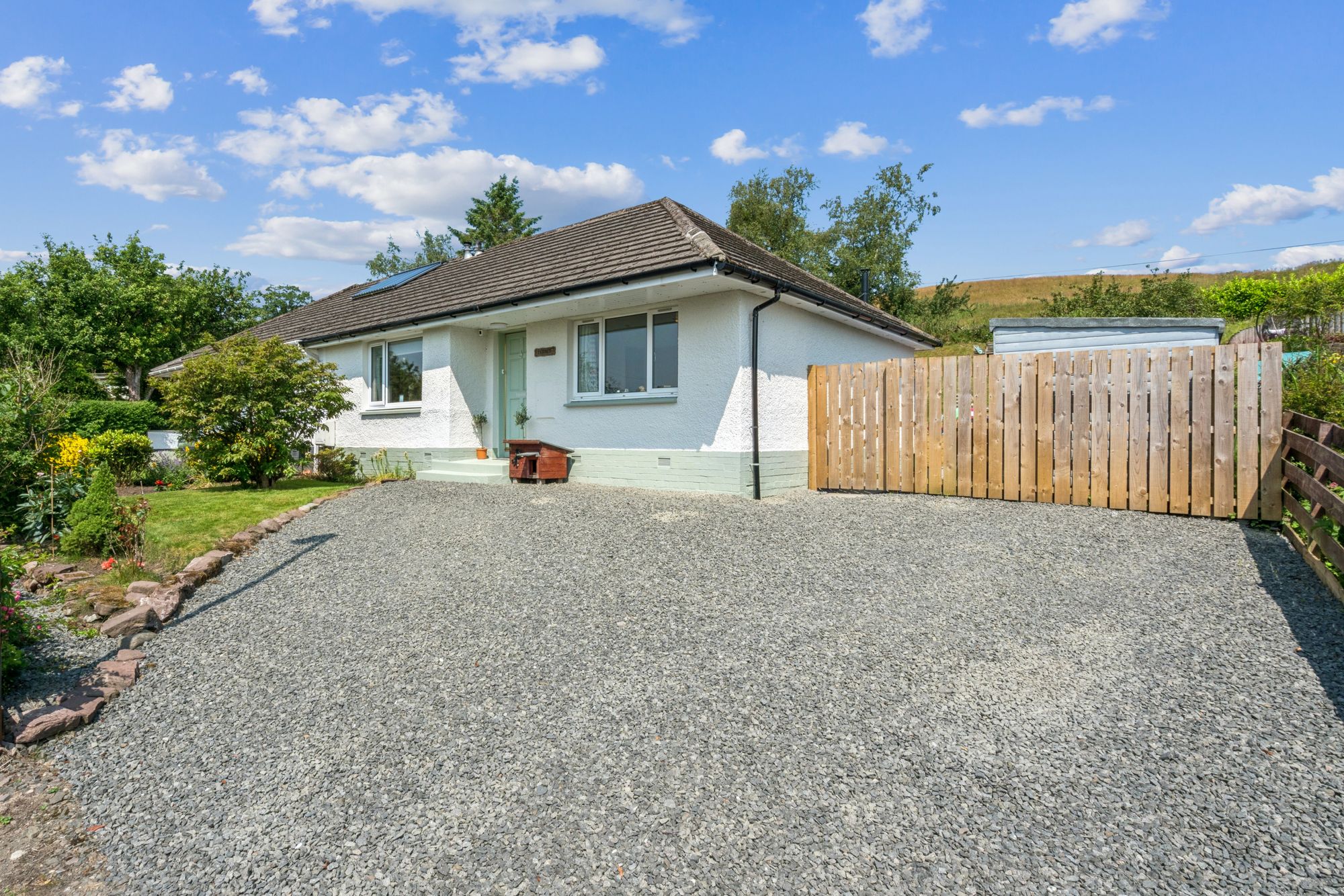 4 bed semi-detached bungalow for sale in Allanbank Road, Kinbuck, FK15 - Property Image 24